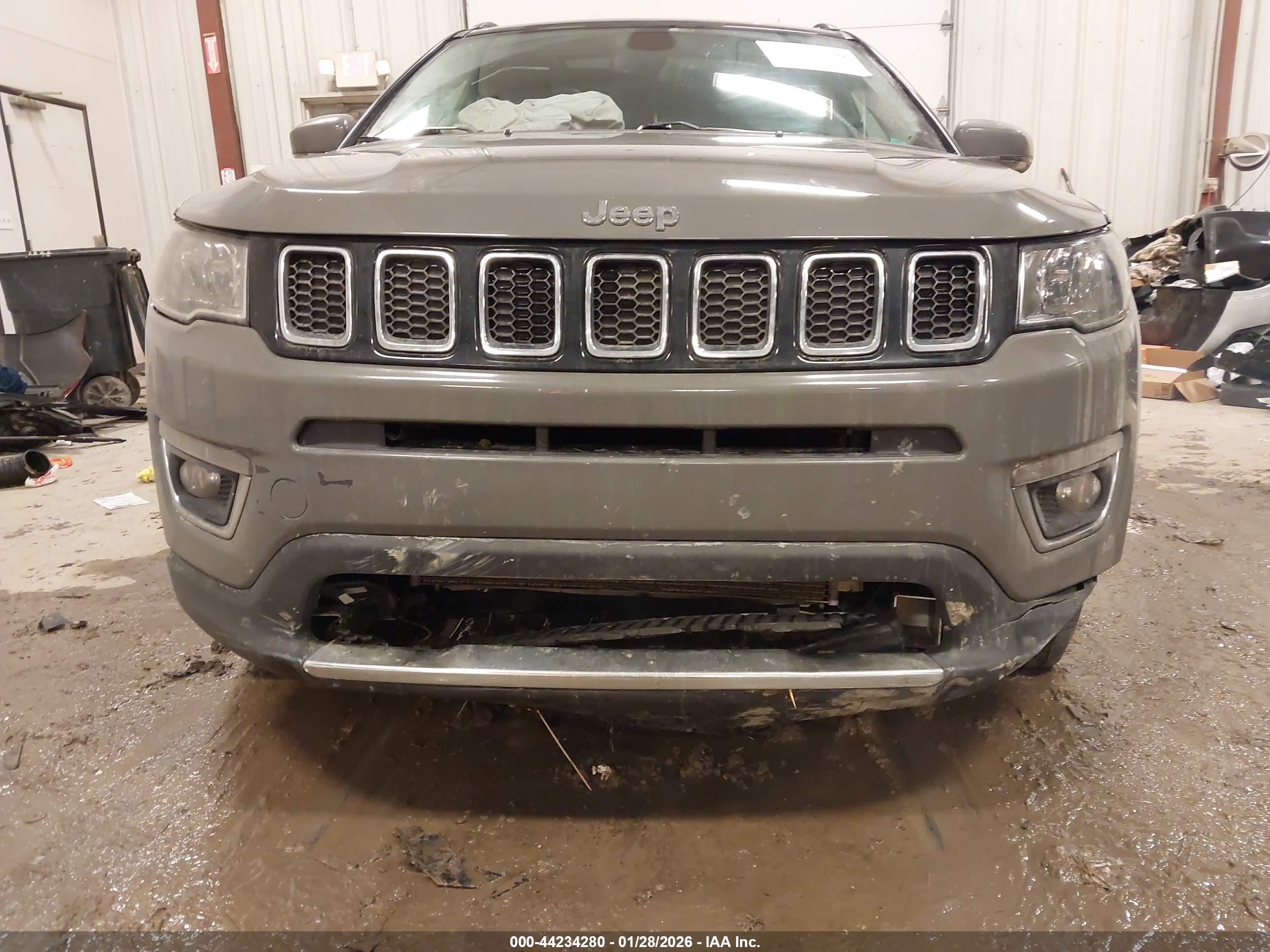 JEEP COMPASS image 6