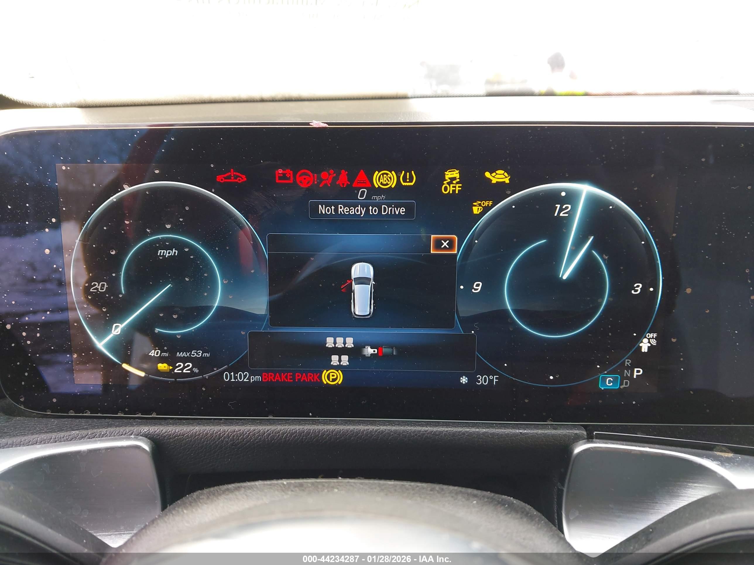MERCEDES-BENZ EQB image 7