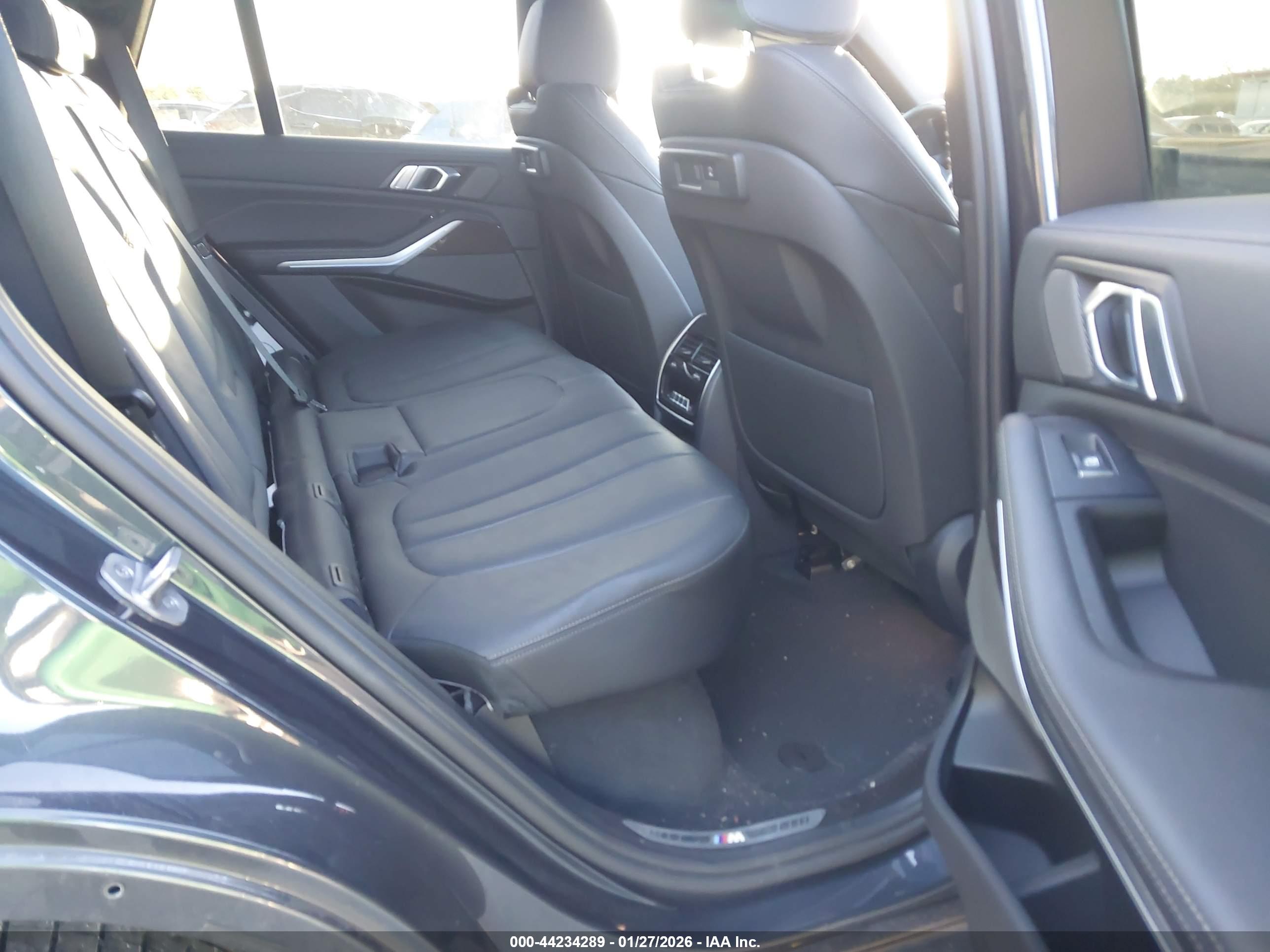 BMW X5 image 8