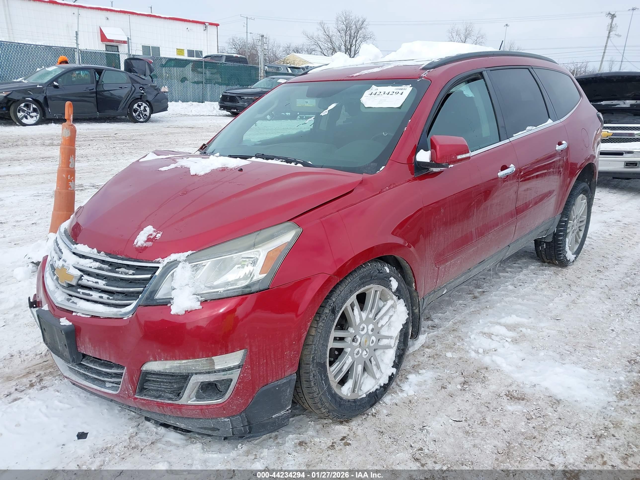 CHEVROLET TRAVERSE image 2
