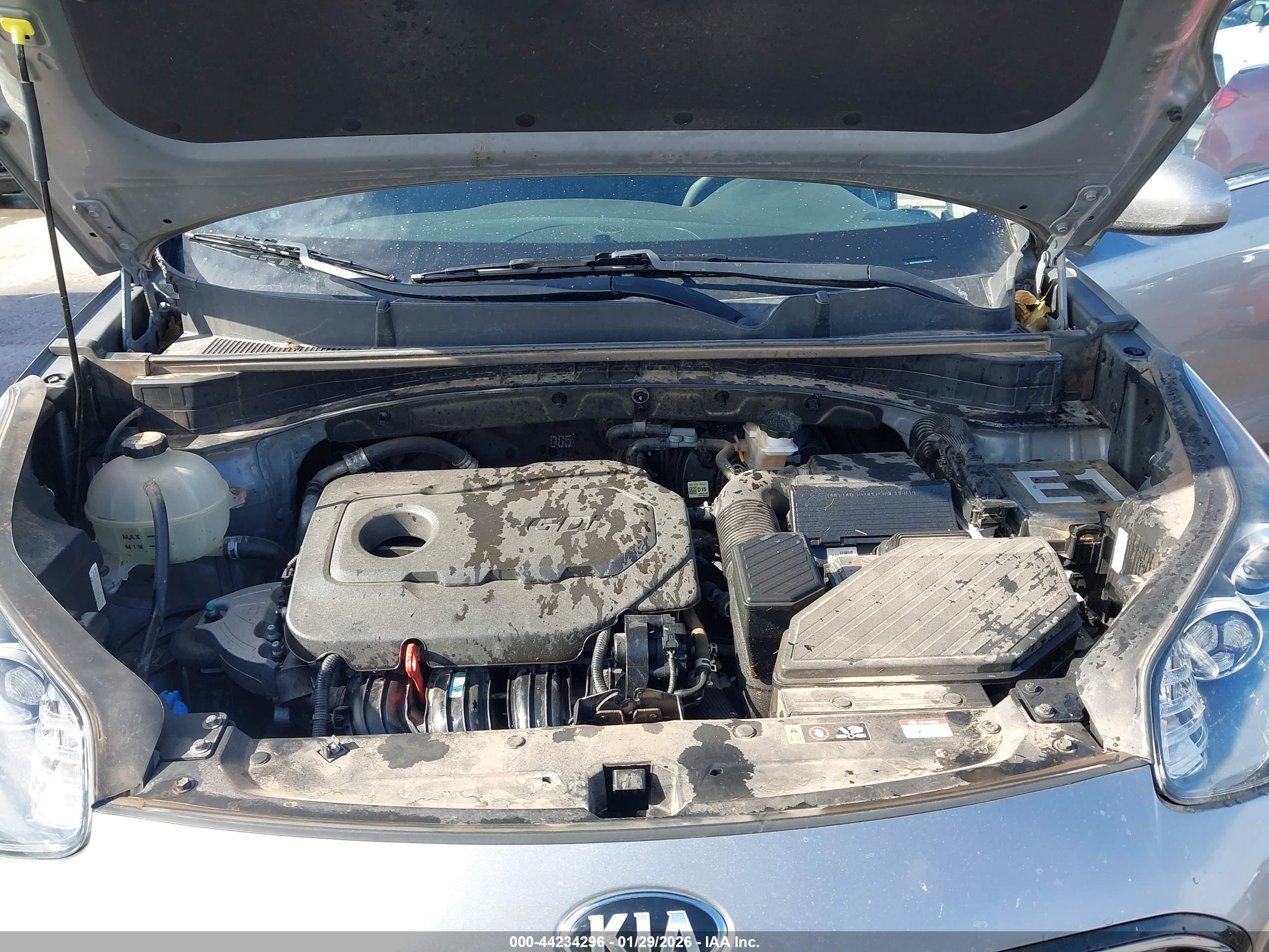 KIA SPORTAGE image 10