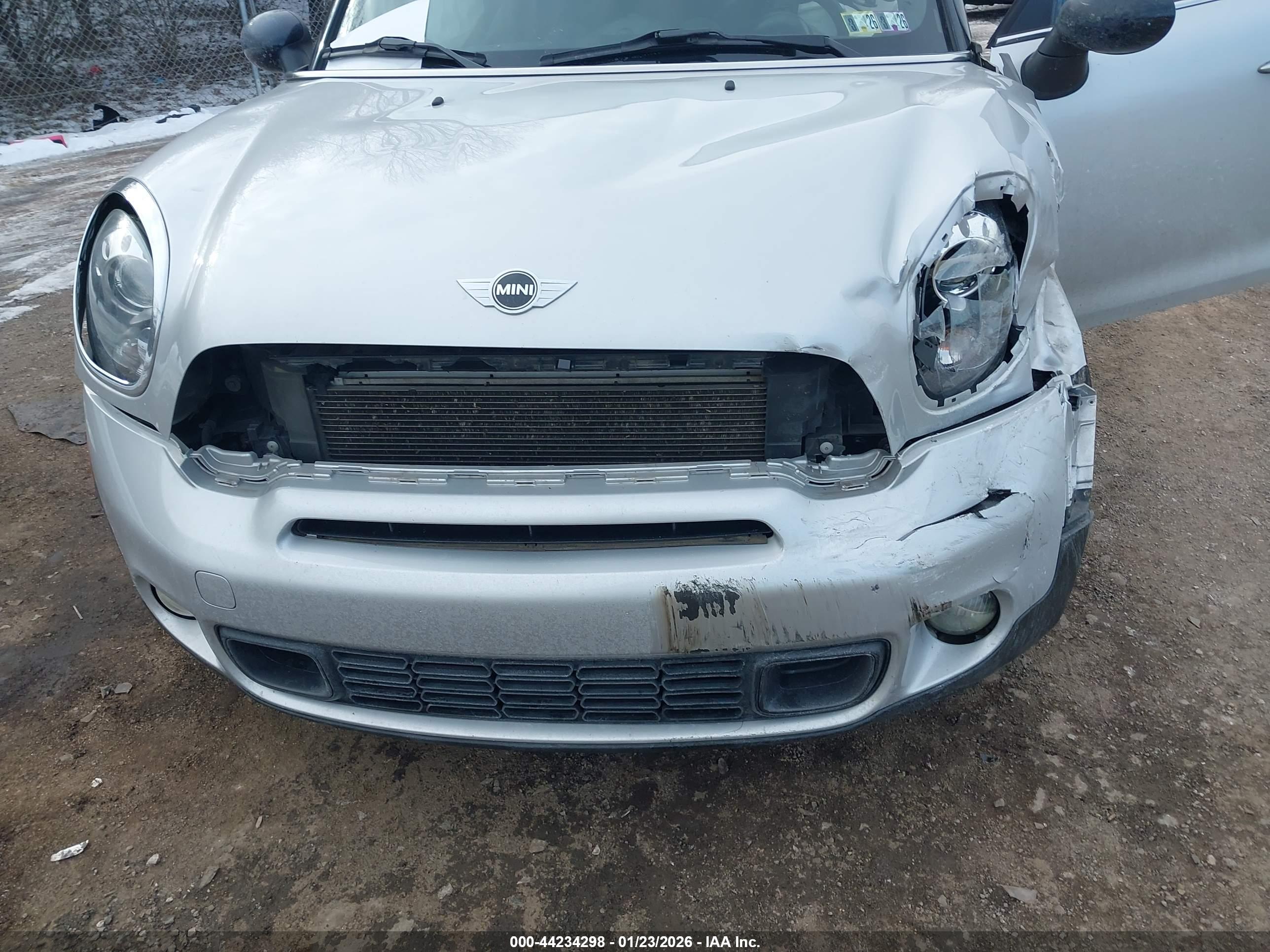 MINI COUNTRYMAN image 10