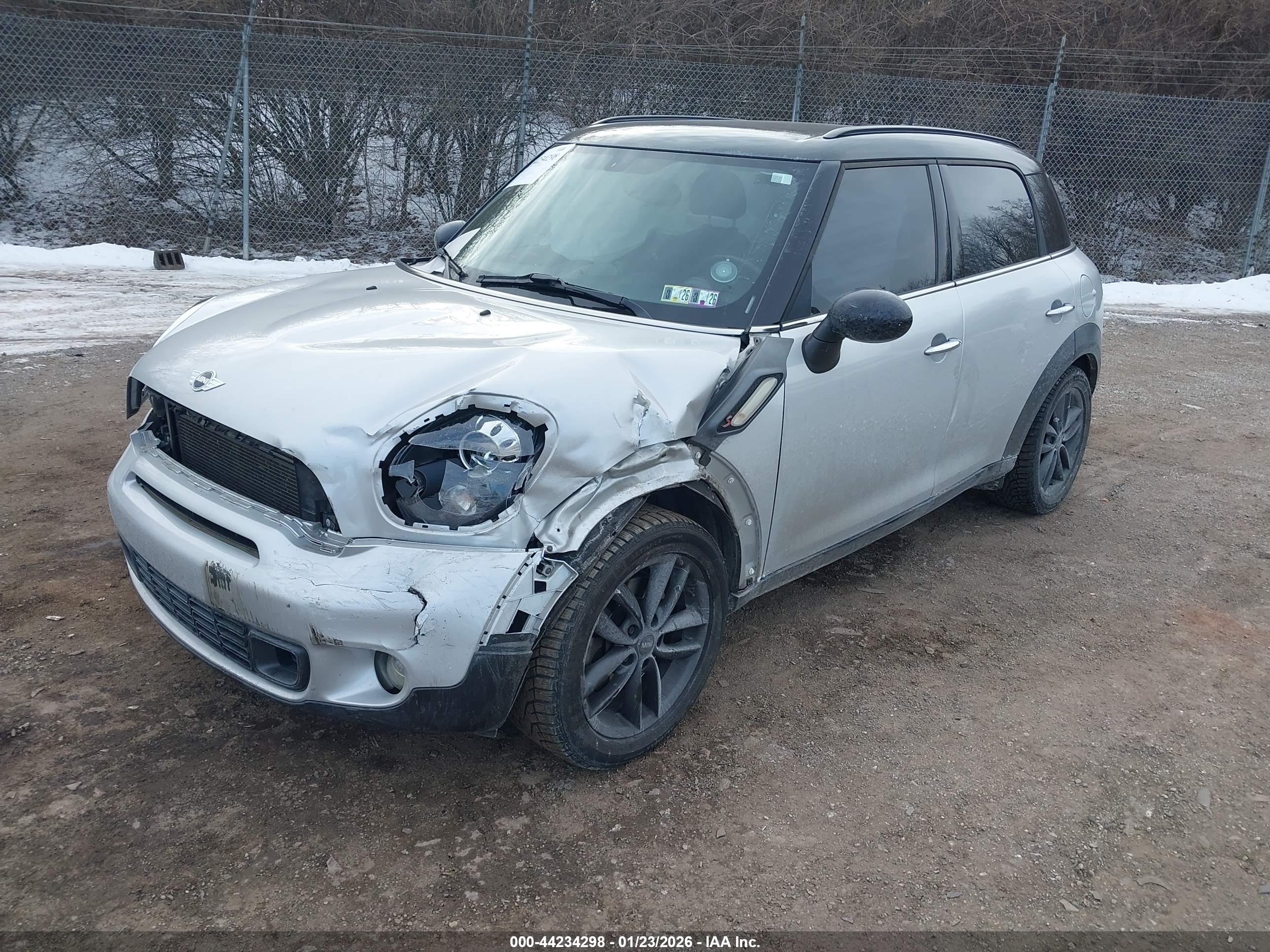 MINI COUNTRYMAN image 2