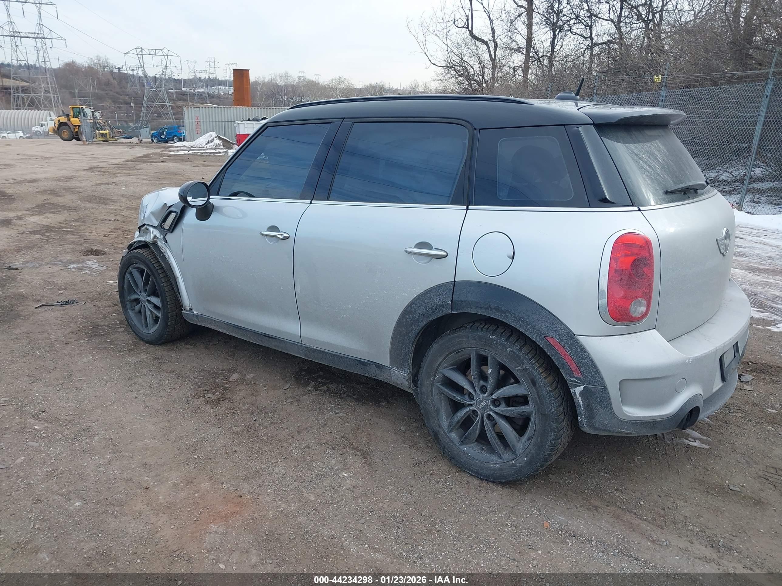 MINI COUNTRYMAN image 3
