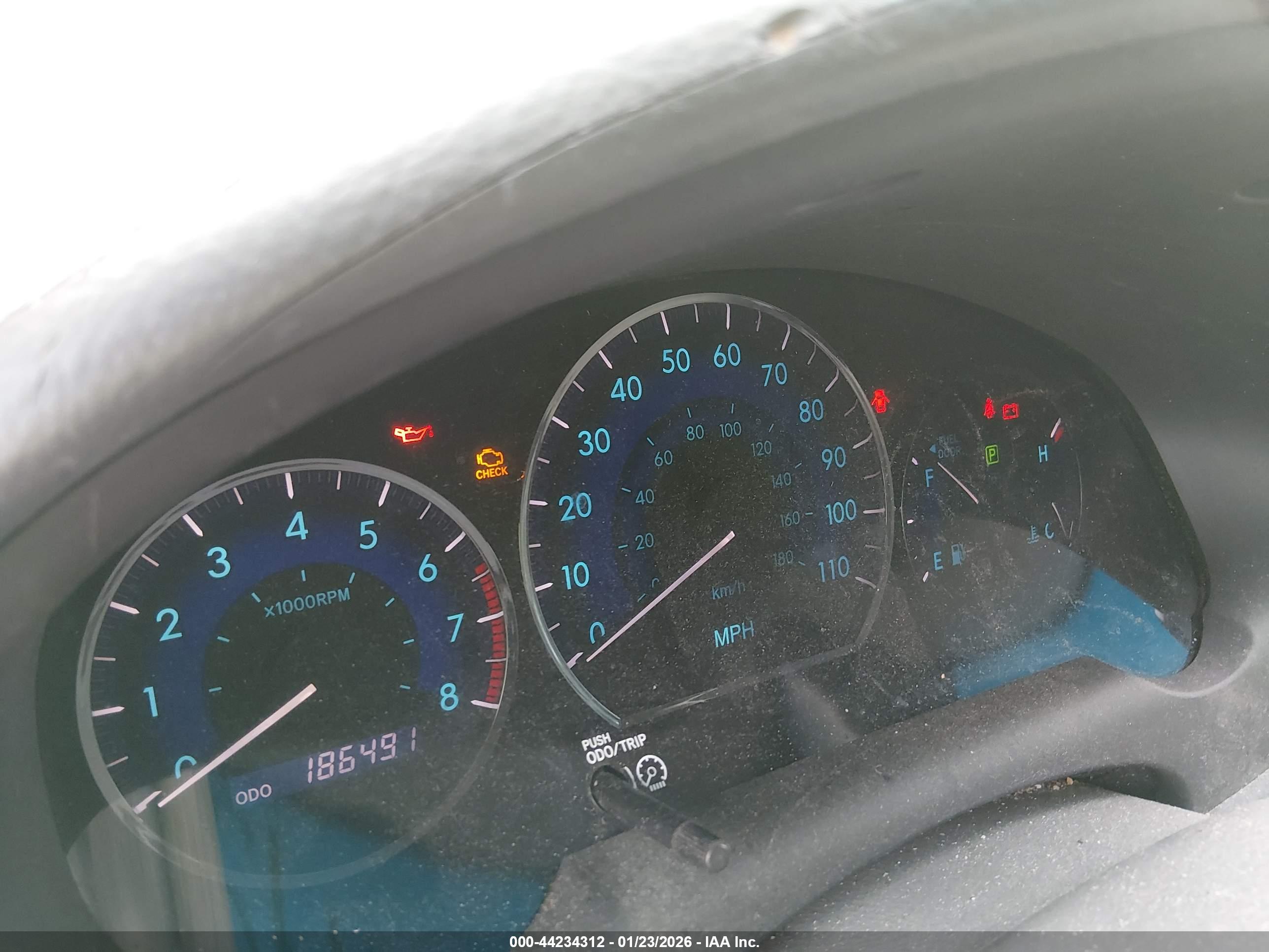 TOYOTA SIENNA image 7