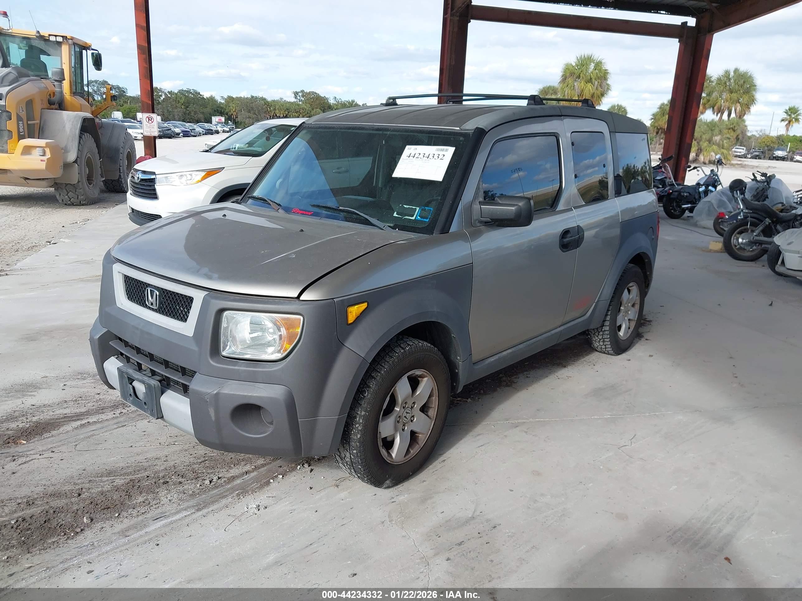 HONDA ELEMENT image 2