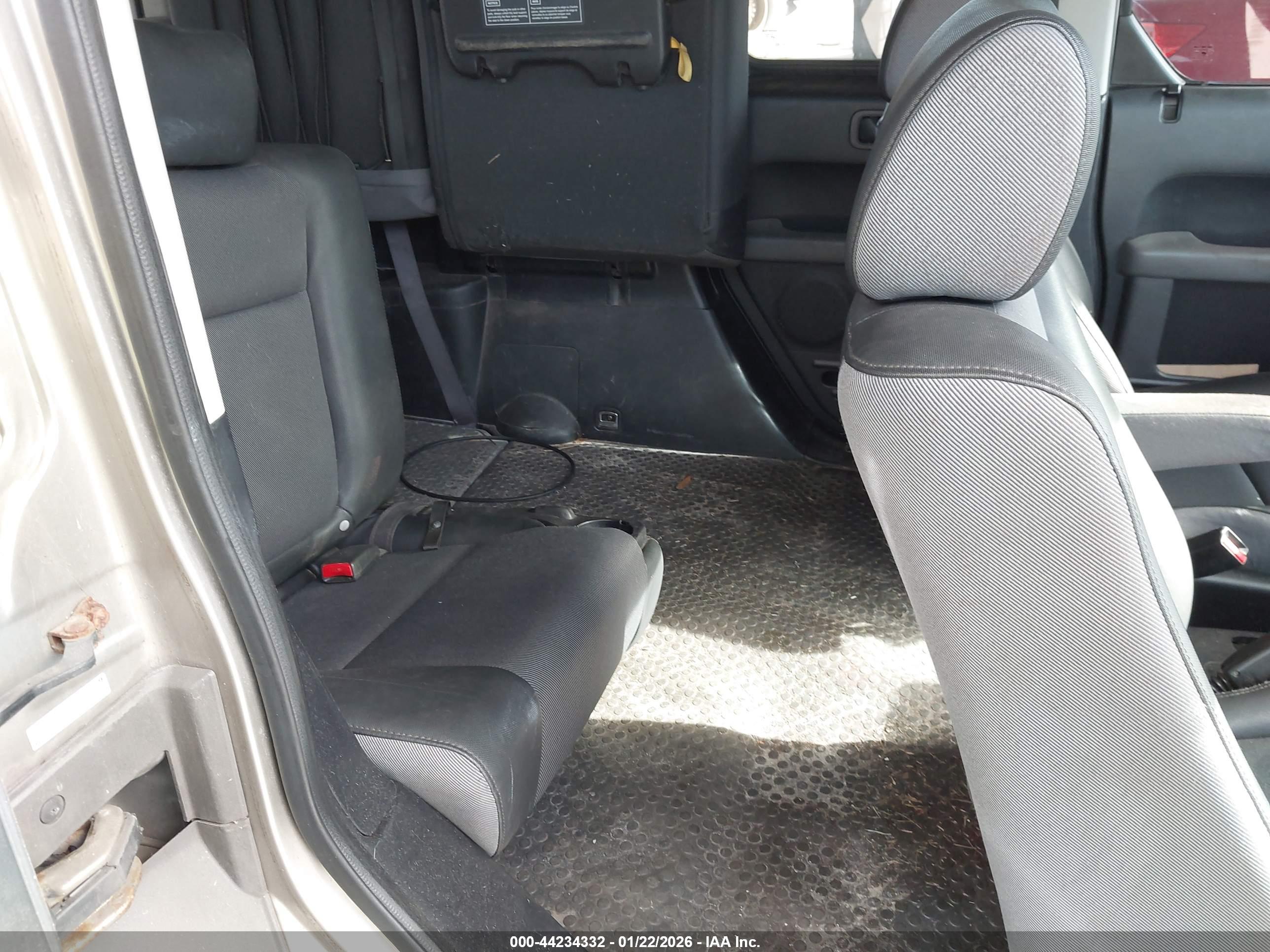 HONDA ELEMENT image 8
