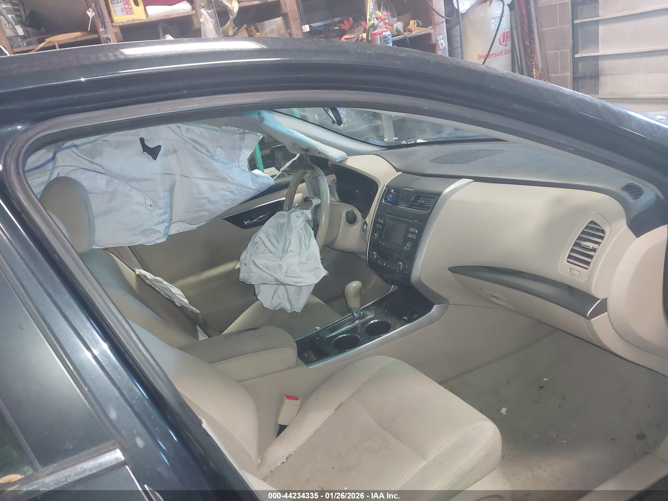 NISSAN ALTIMA image 5