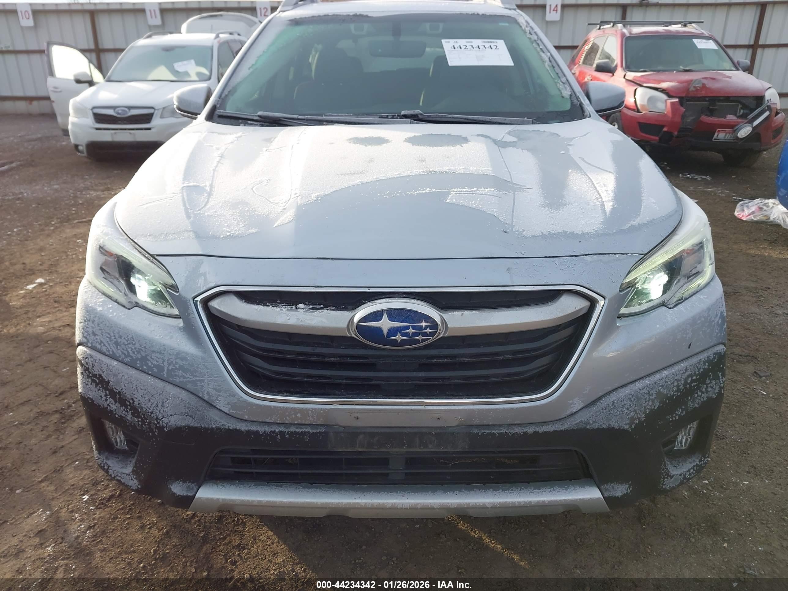 SUBARU OUTBACK image 6