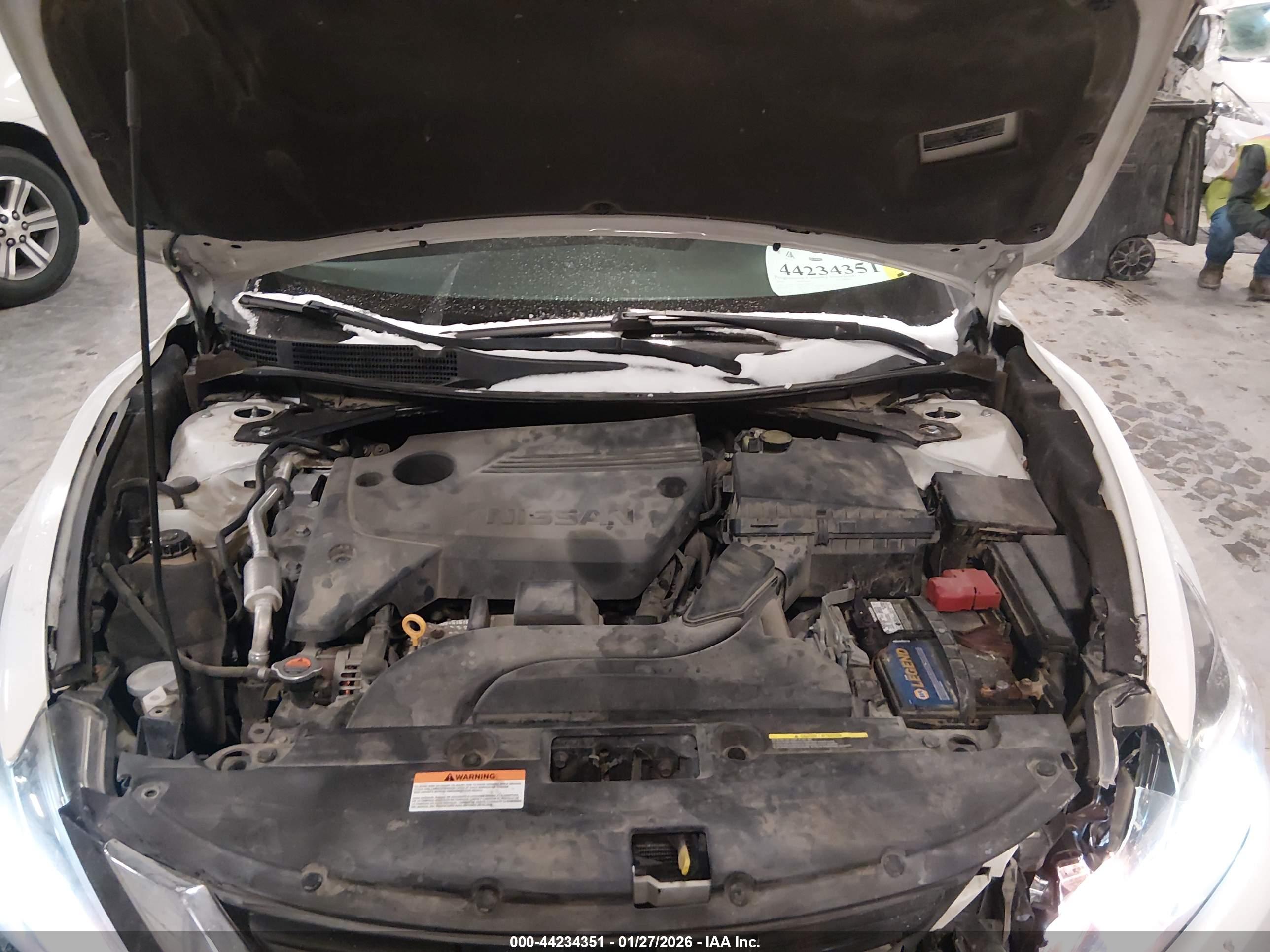 NISSAN ALTIMA image 10