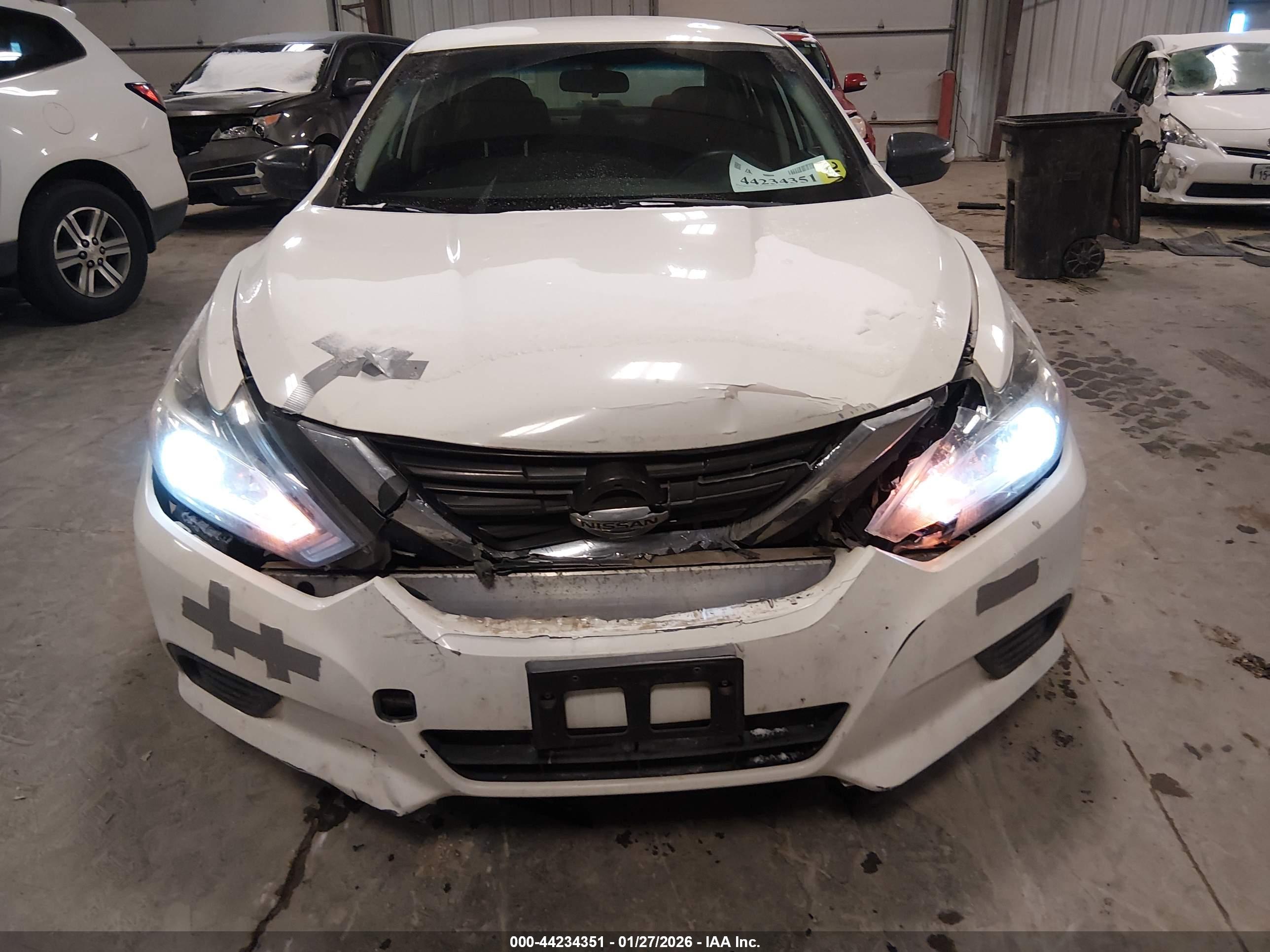 NISSAN ALTIMA image 6
