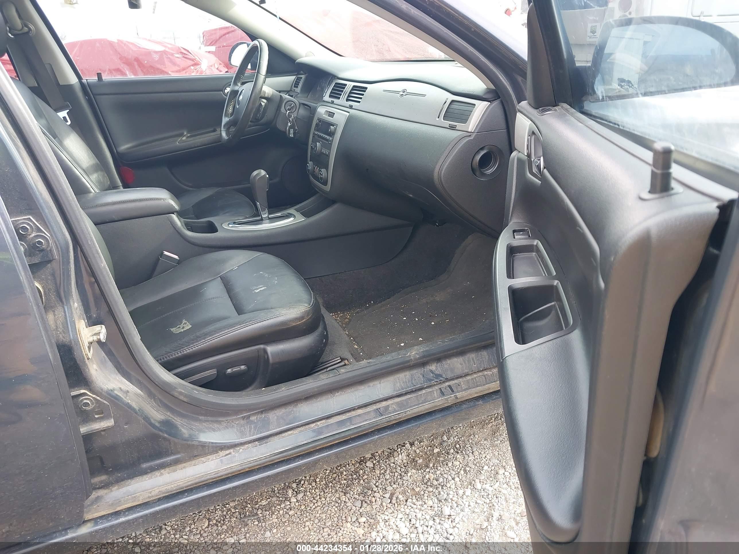 CHEVROLET IMPALA image 5