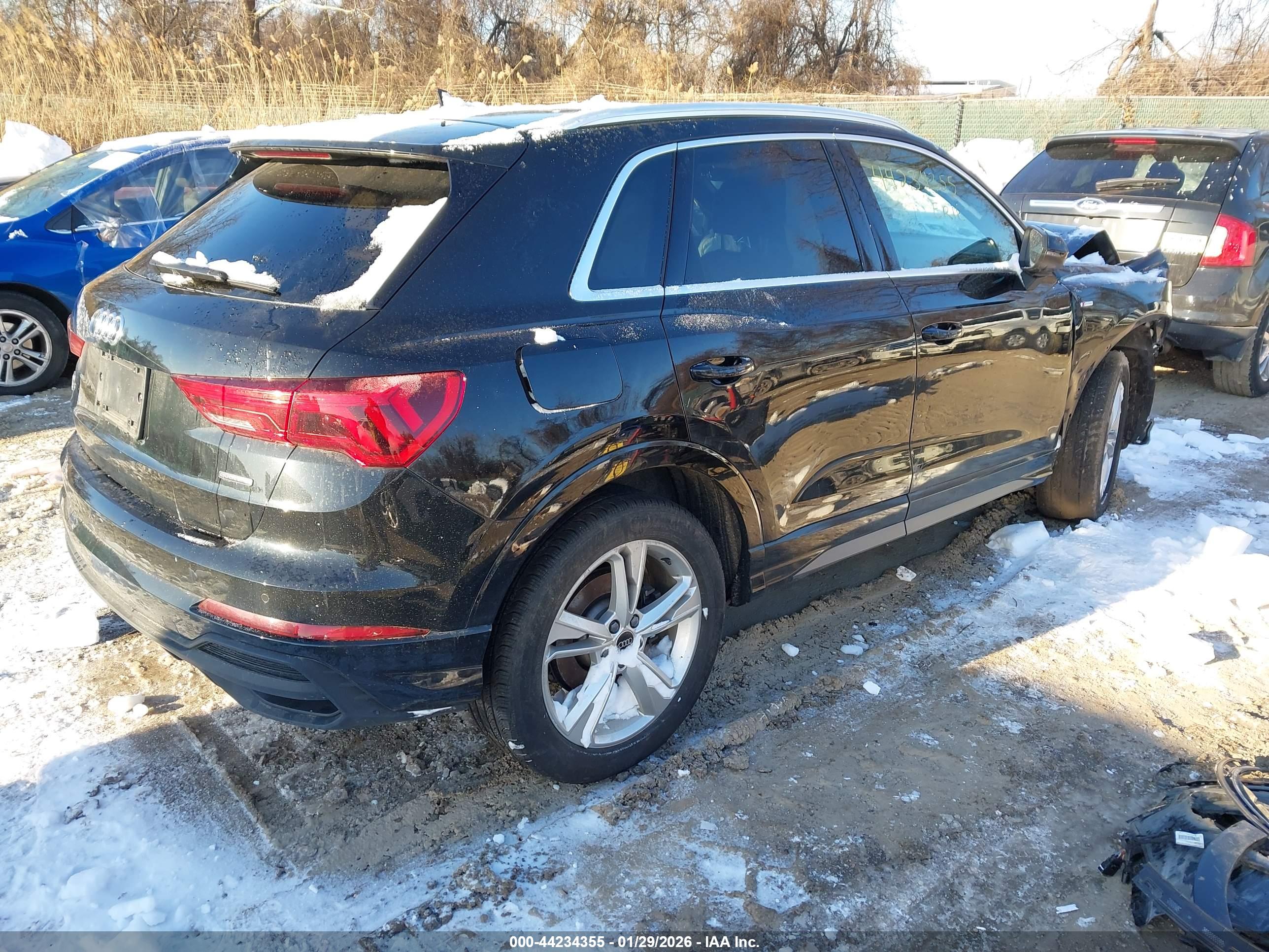 AUDI Q3 image 4