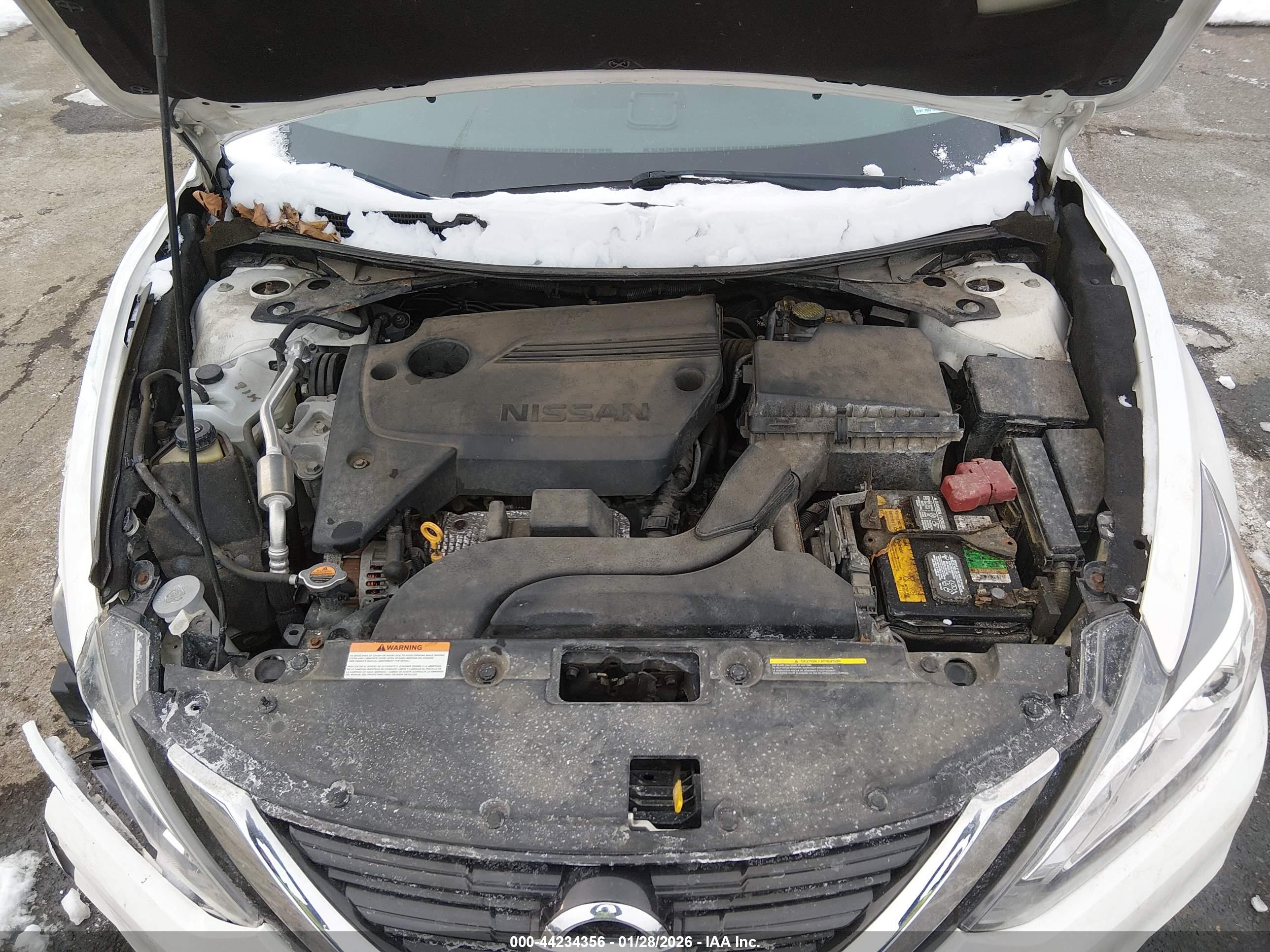 NISSAN ALTIMA image 10
