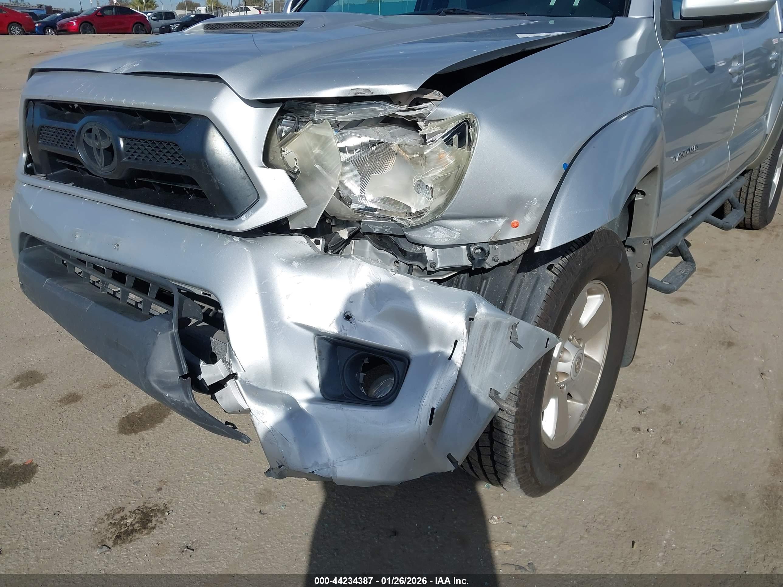 TOYOTA TACOMA image 6