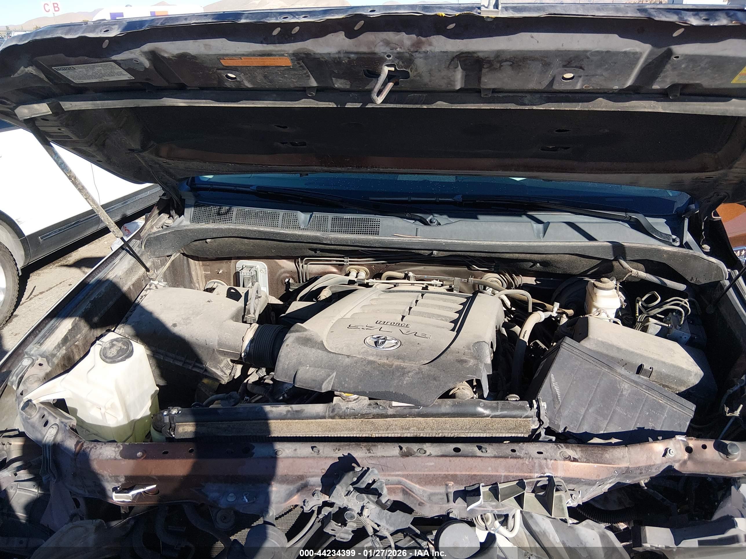 TOYOTA TUNDRA image 10
