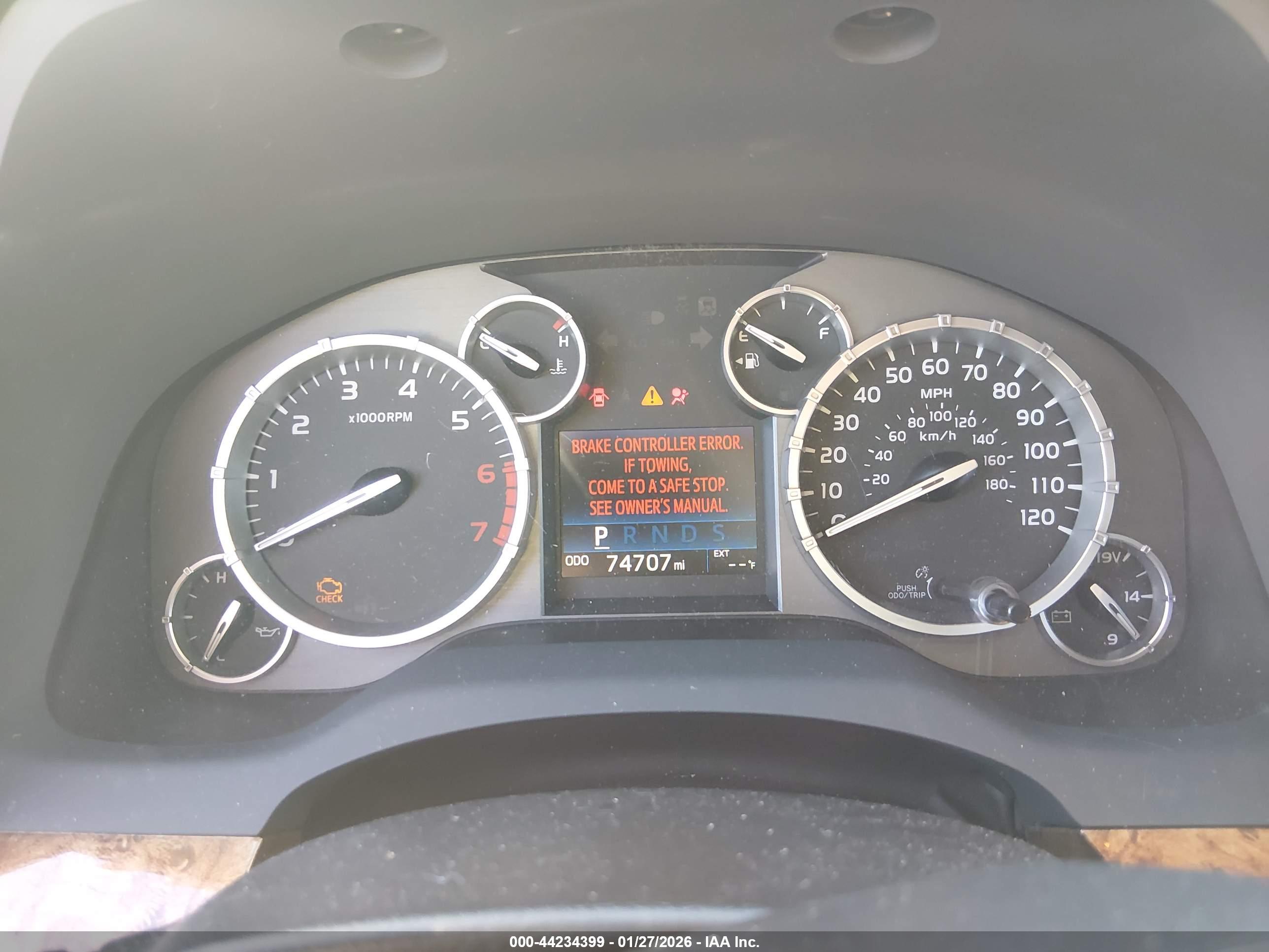 TOYOTA TUNDRA image 7