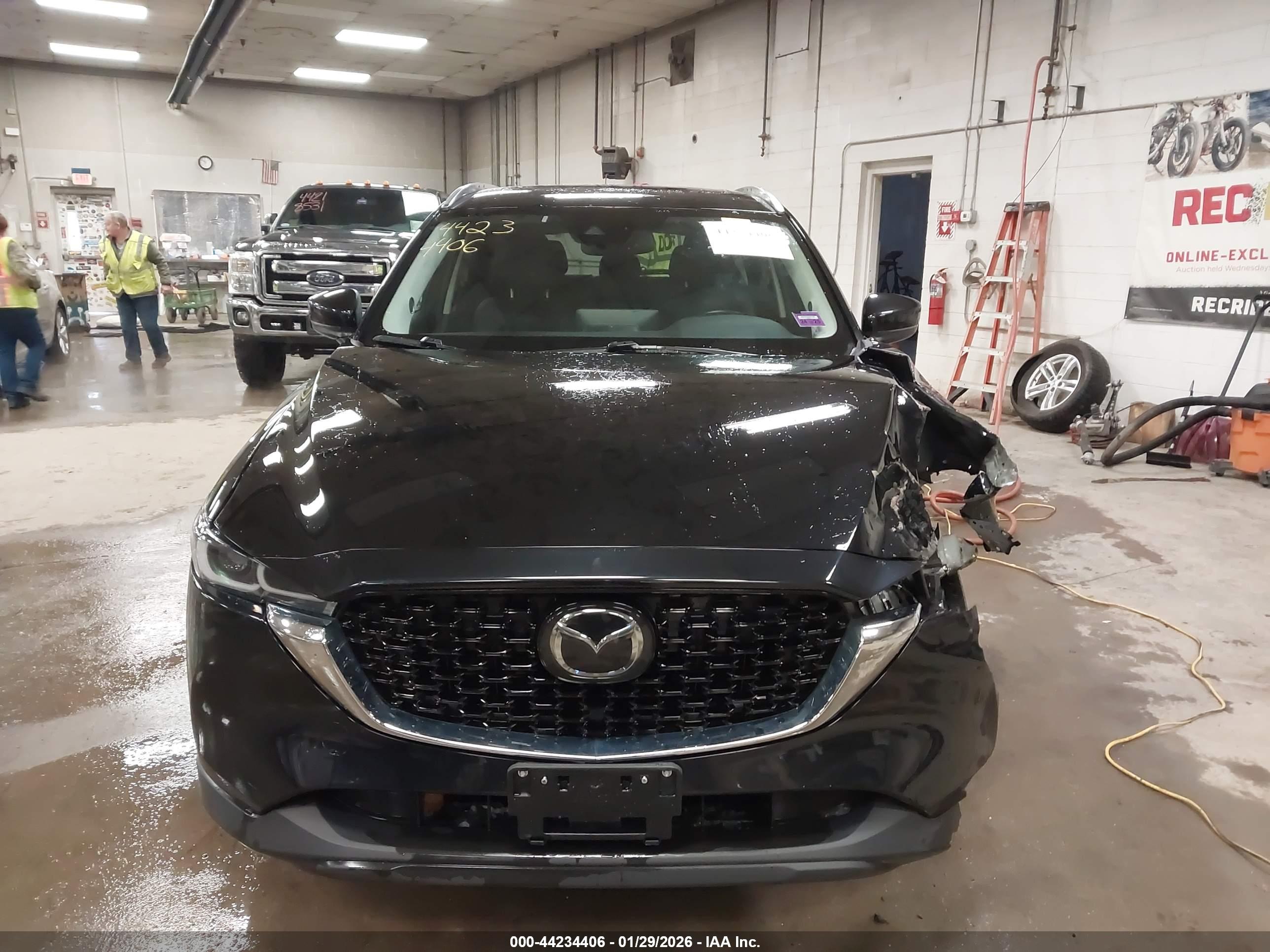 MAZDA CX-5 image 6
