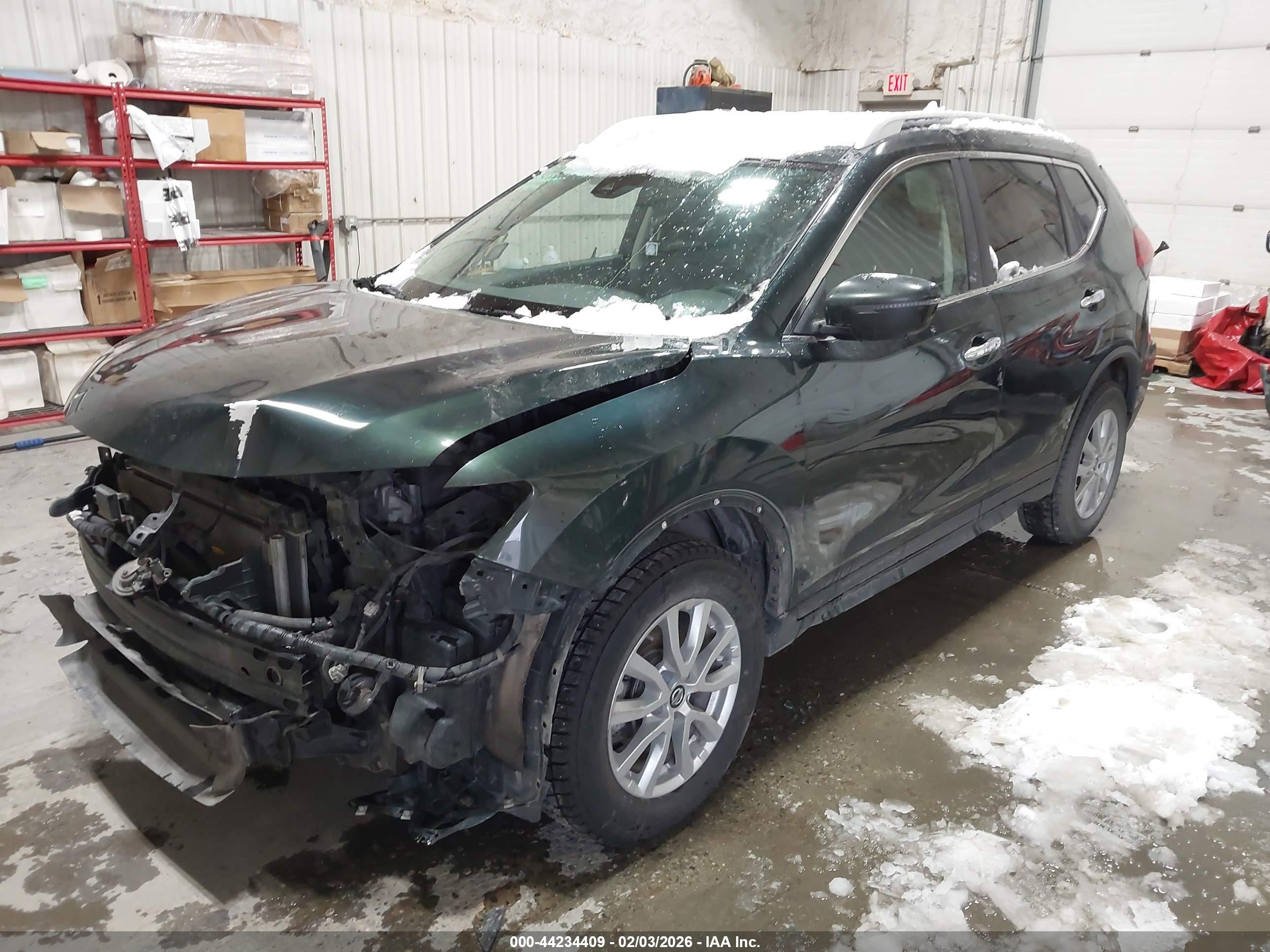 NISSAN ROGUE image 2