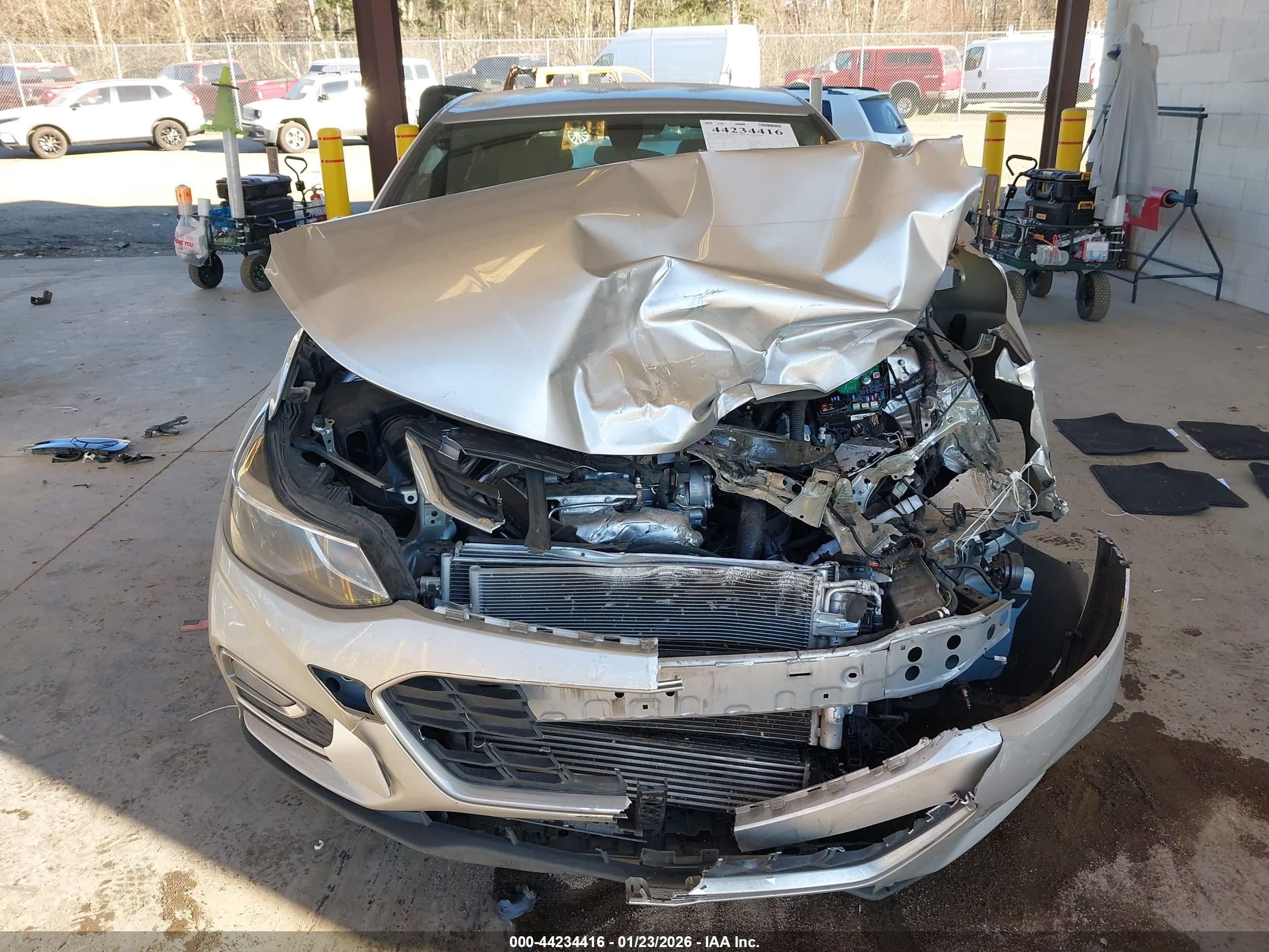 CHEVROLET CRUZE image 6