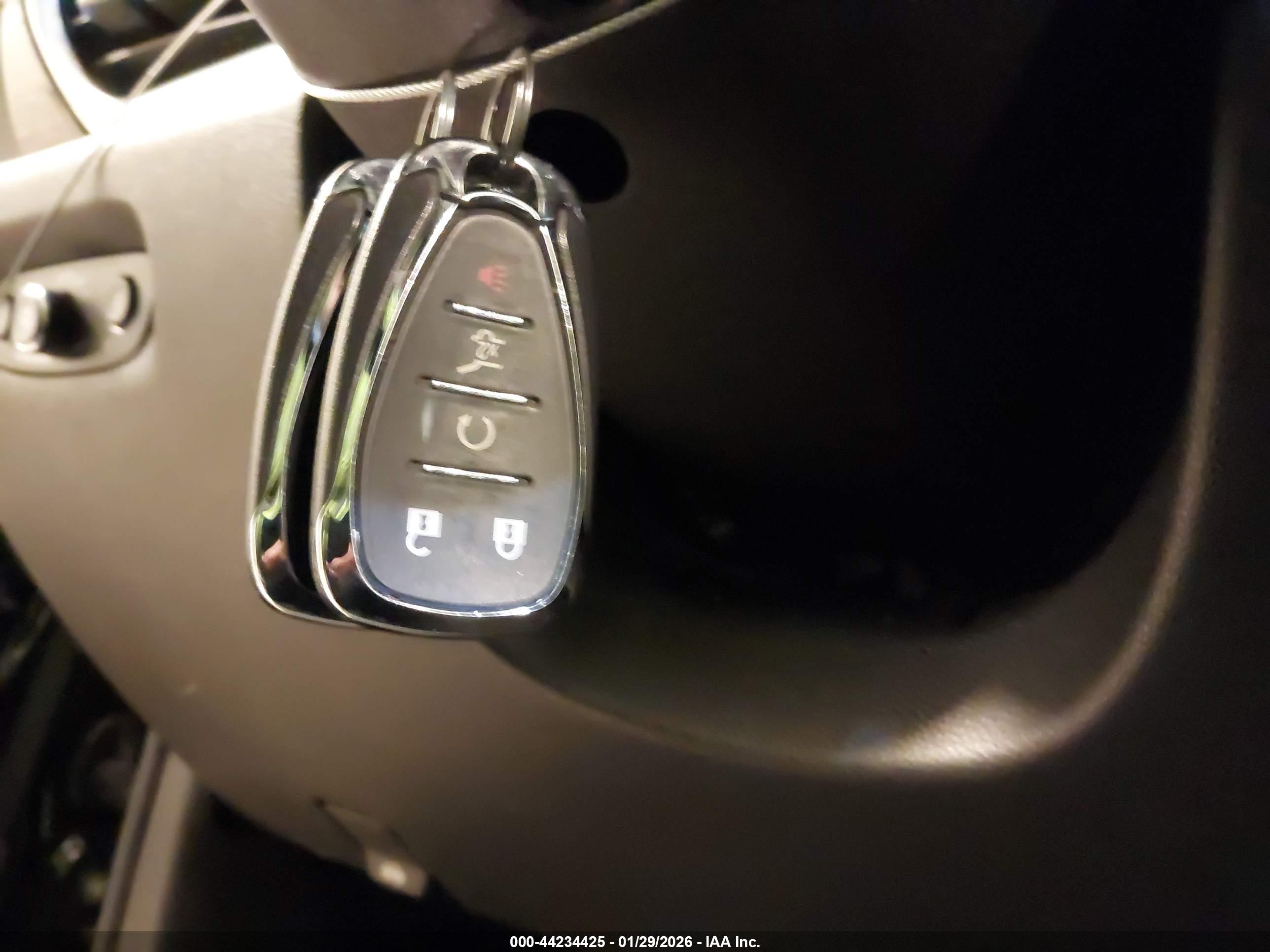 CHEVROLET TRAVERSE image 11