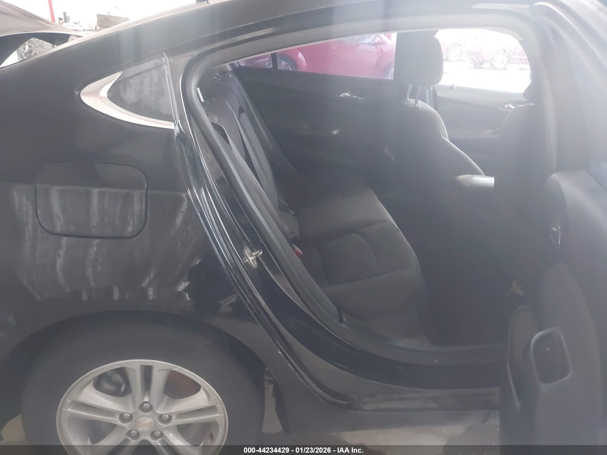 CHEVROLET CRUZE image 8