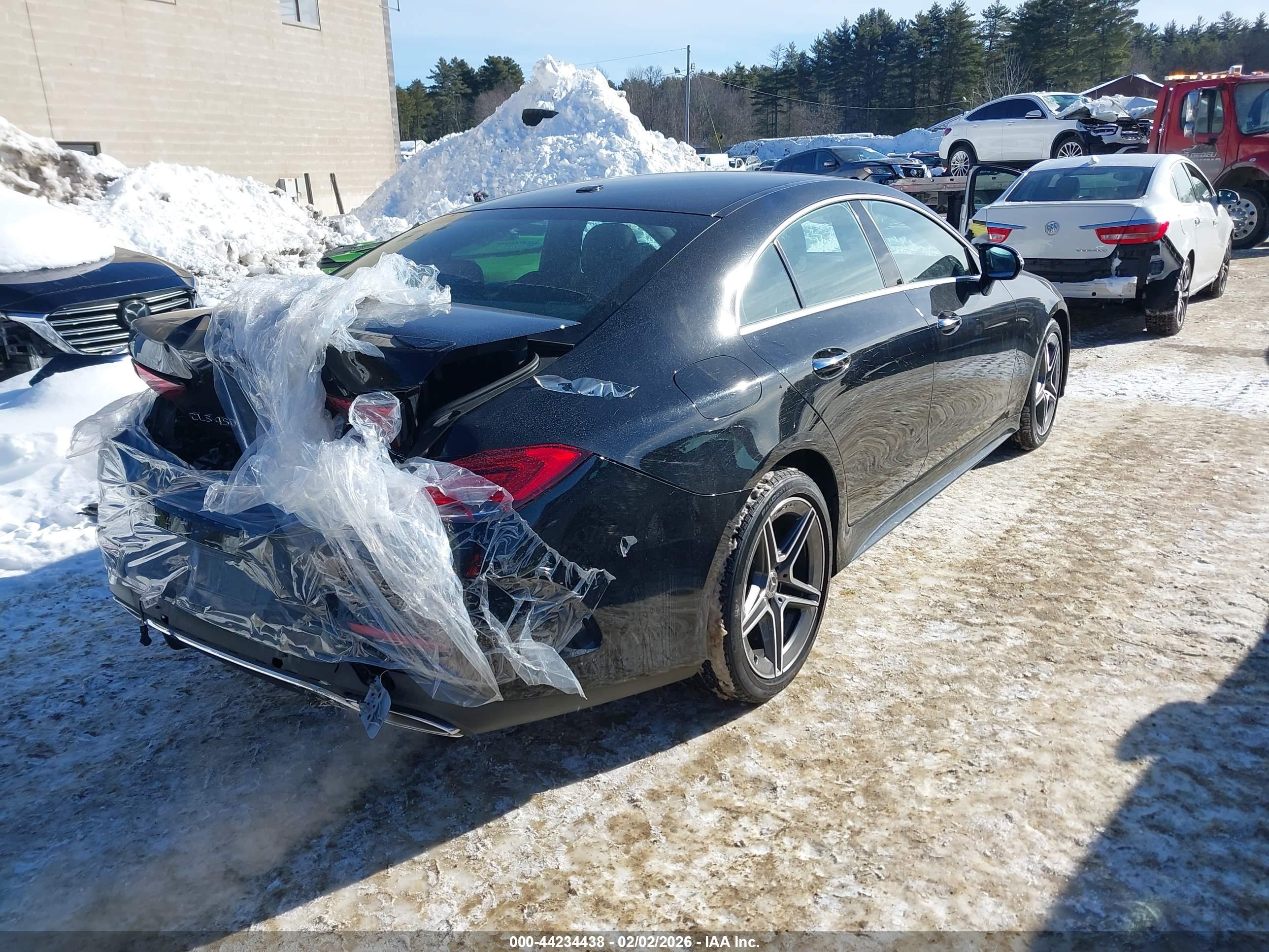 MERCEDES-BENZ CLS image 4