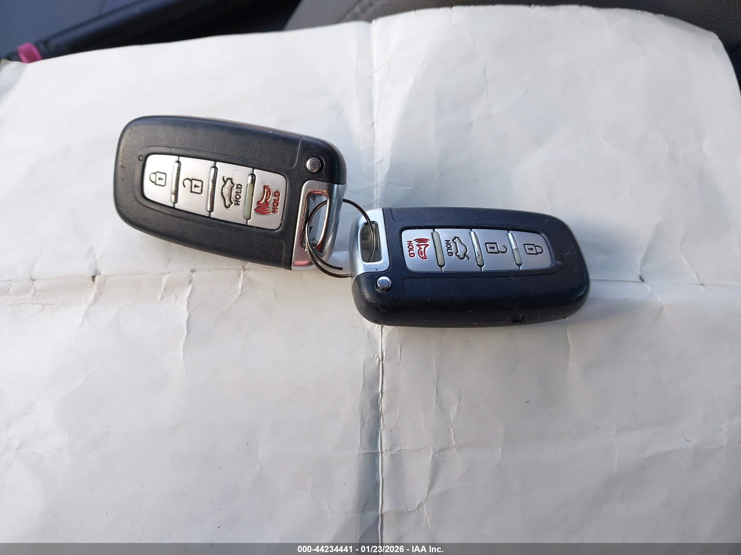 HYUNDAI SONATA image 11