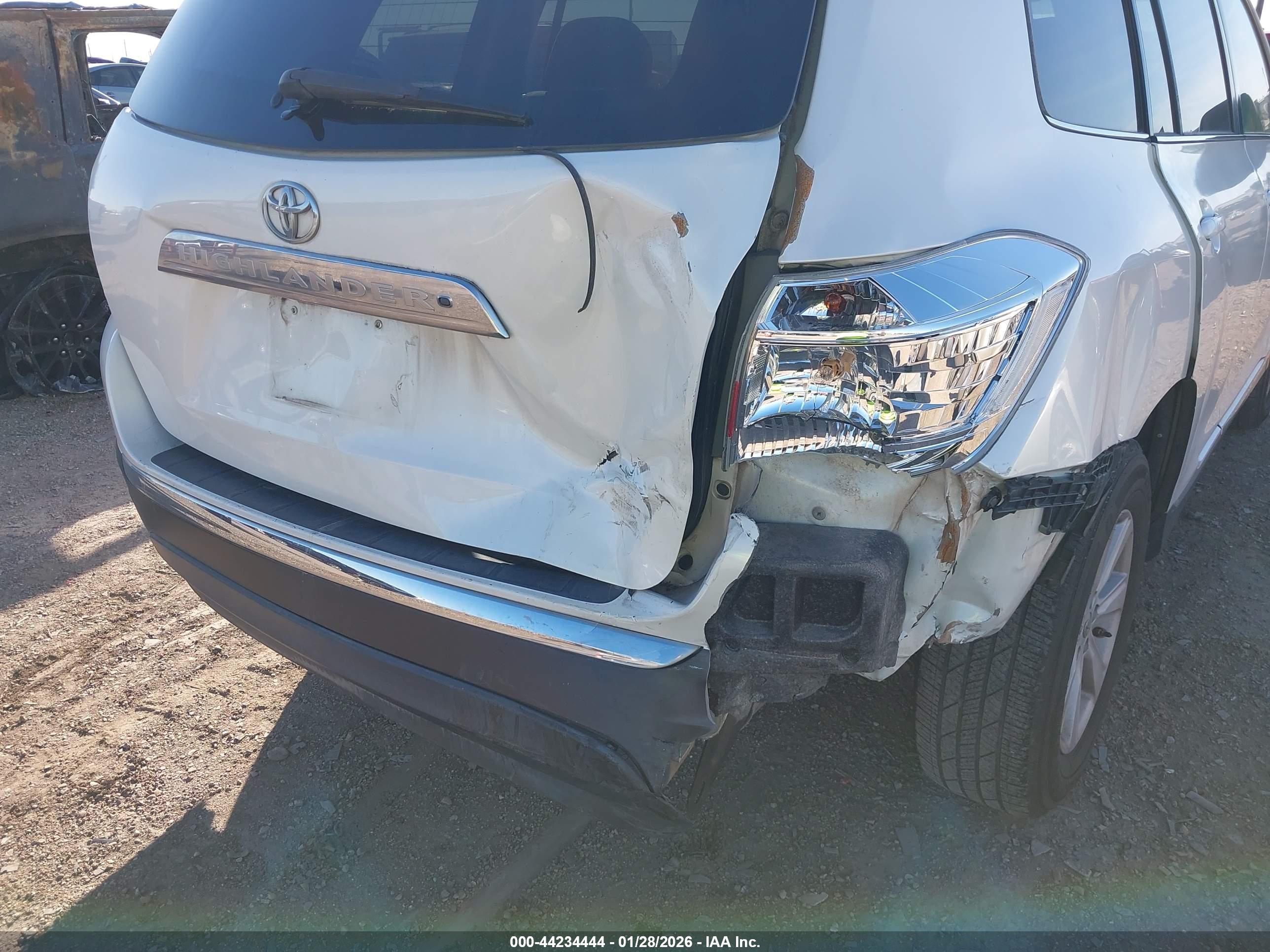 TOYOTA HIGHLANDER image 6
