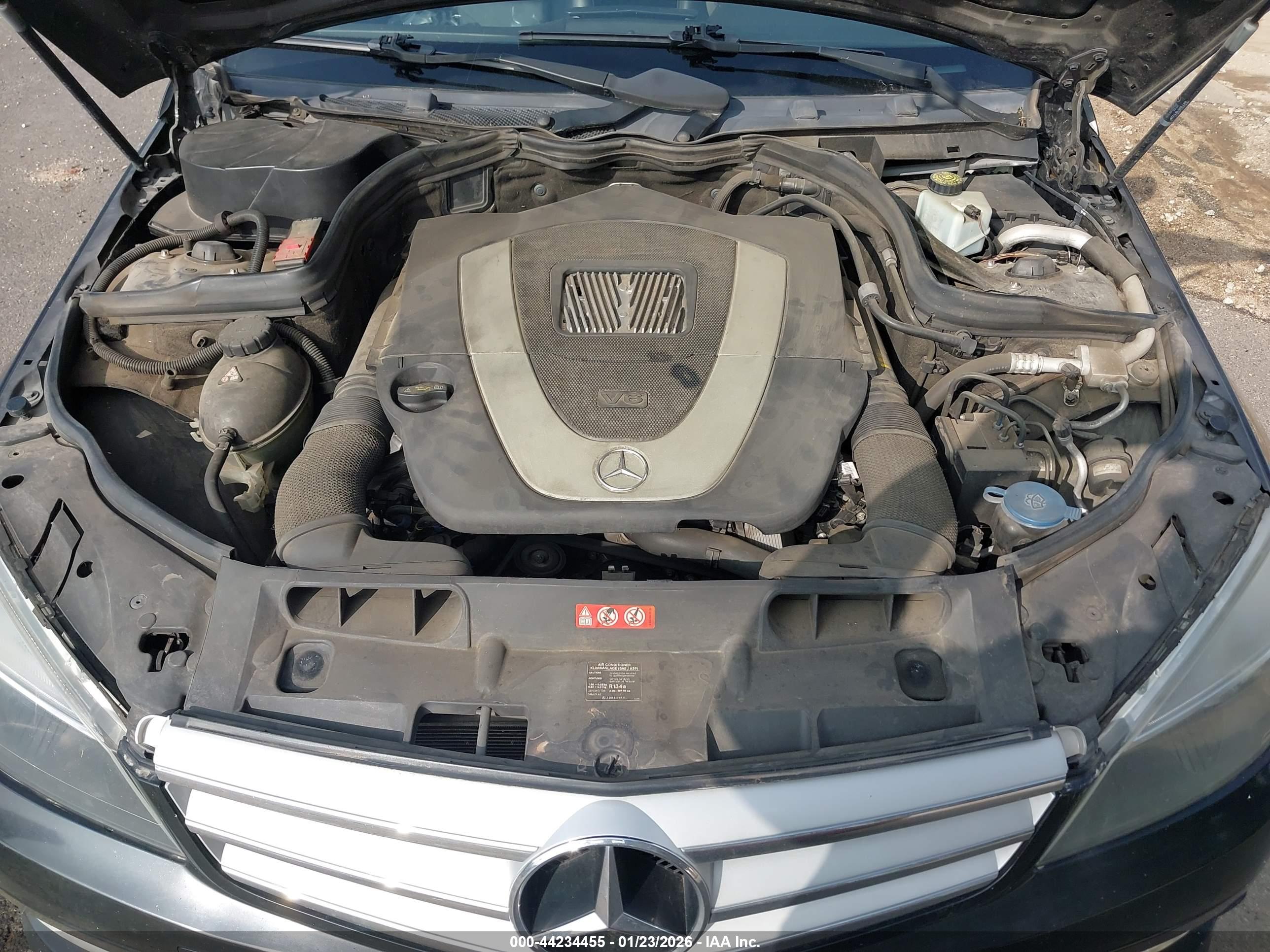 MERCEDES-BENZ C image 10