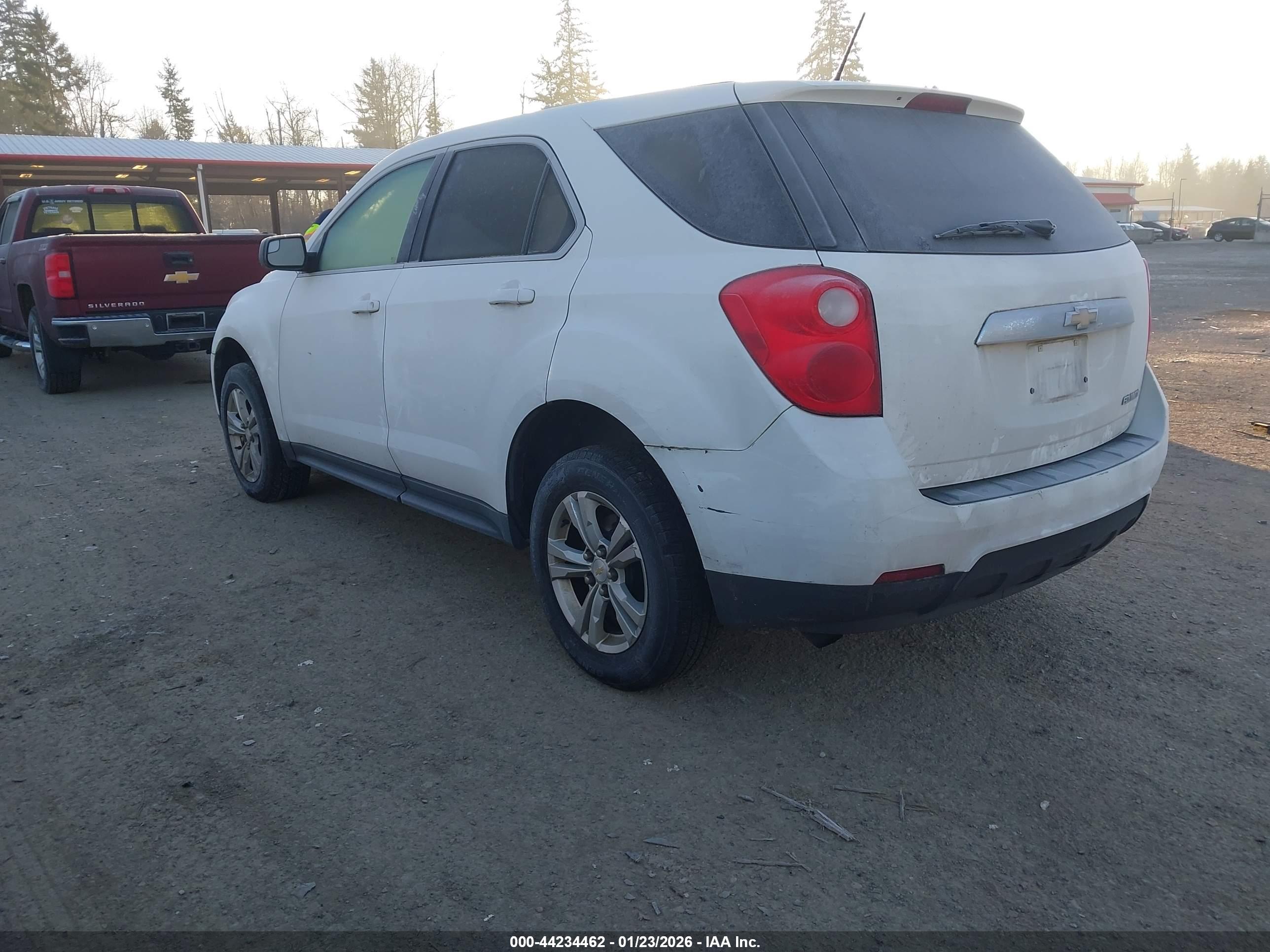 CHEVROLET EQUINOX image 3