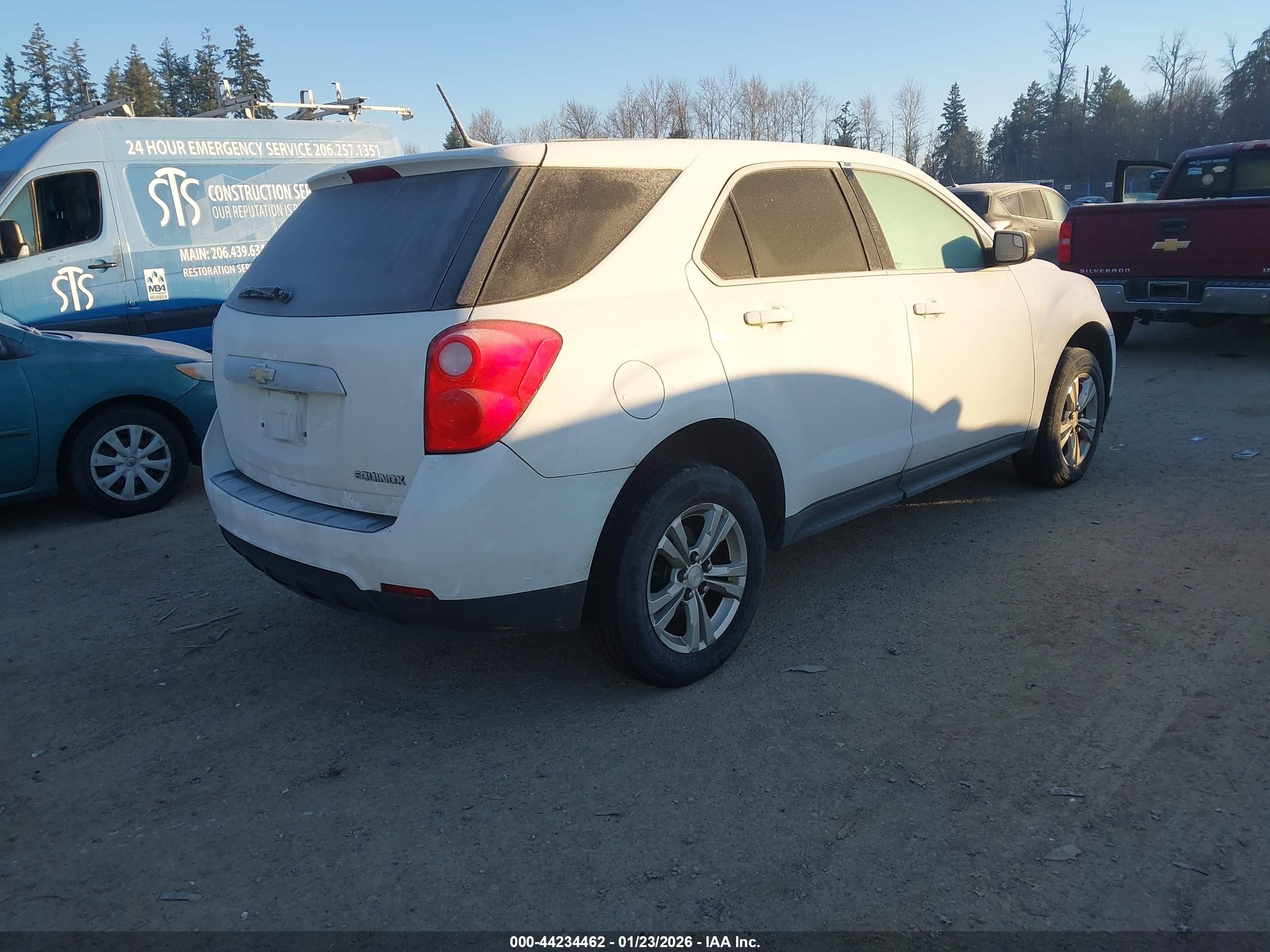 CHEVROLET EQUINOX image 4