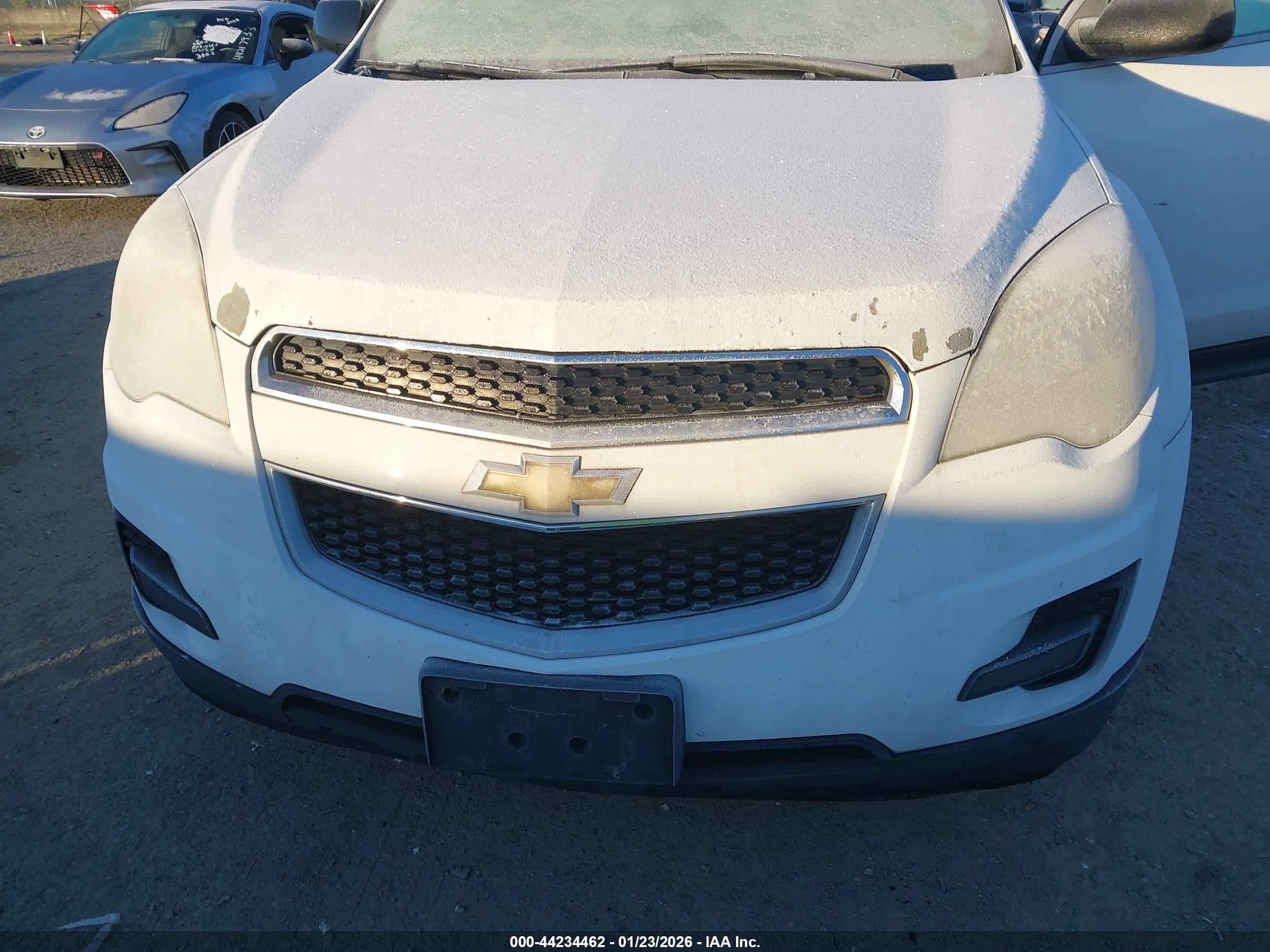 CHEVROLET EQUINOX image 6