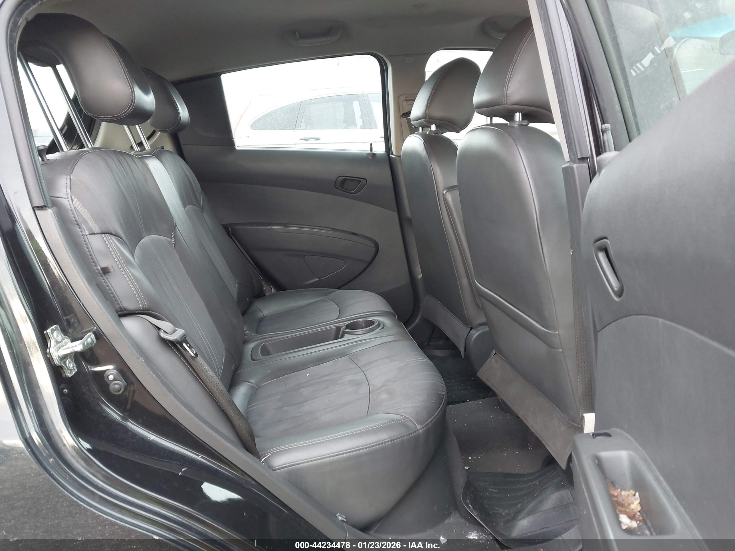 CHEVROLET SPARK image 8