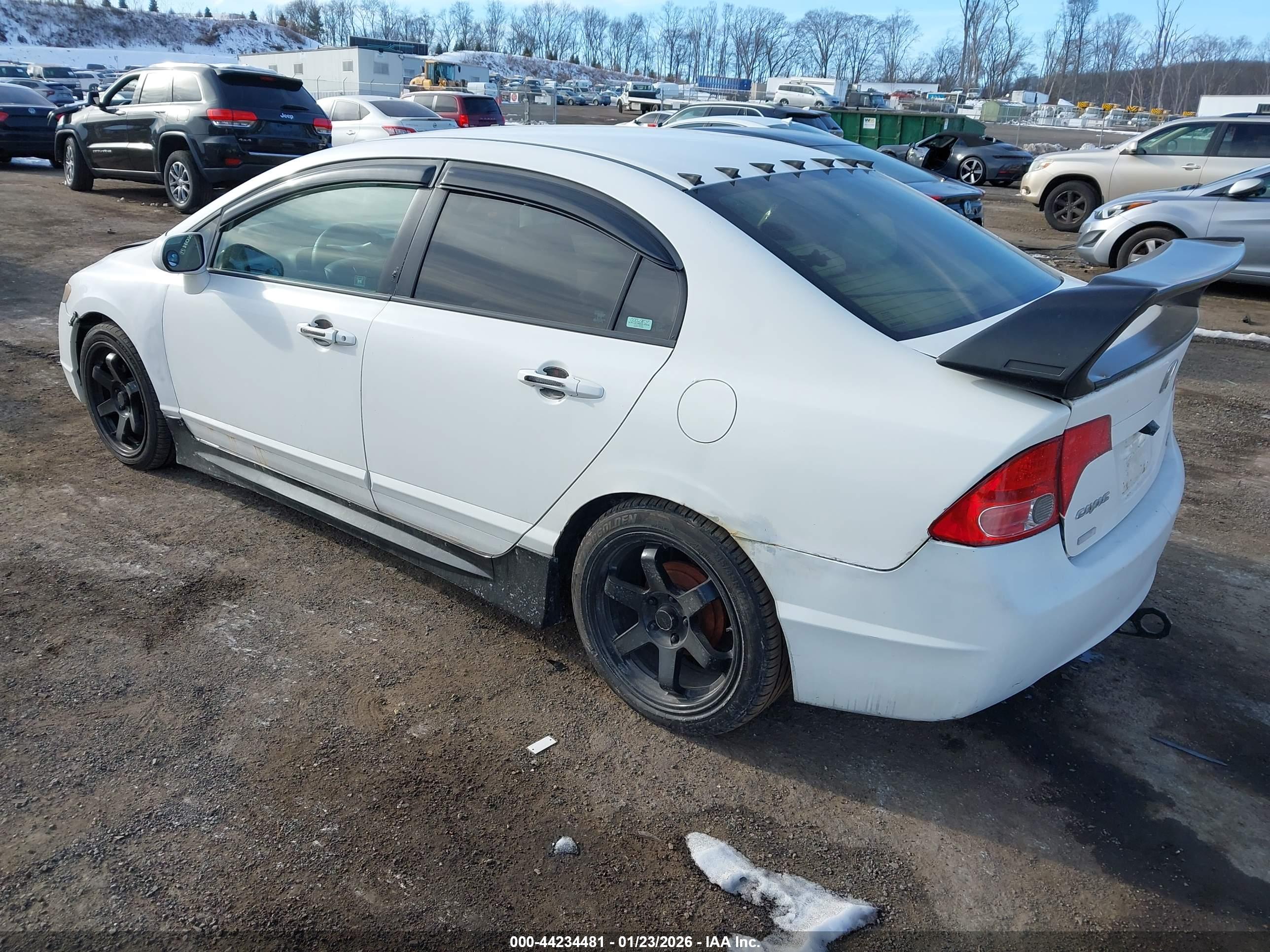 HONDA CIVIC image 3