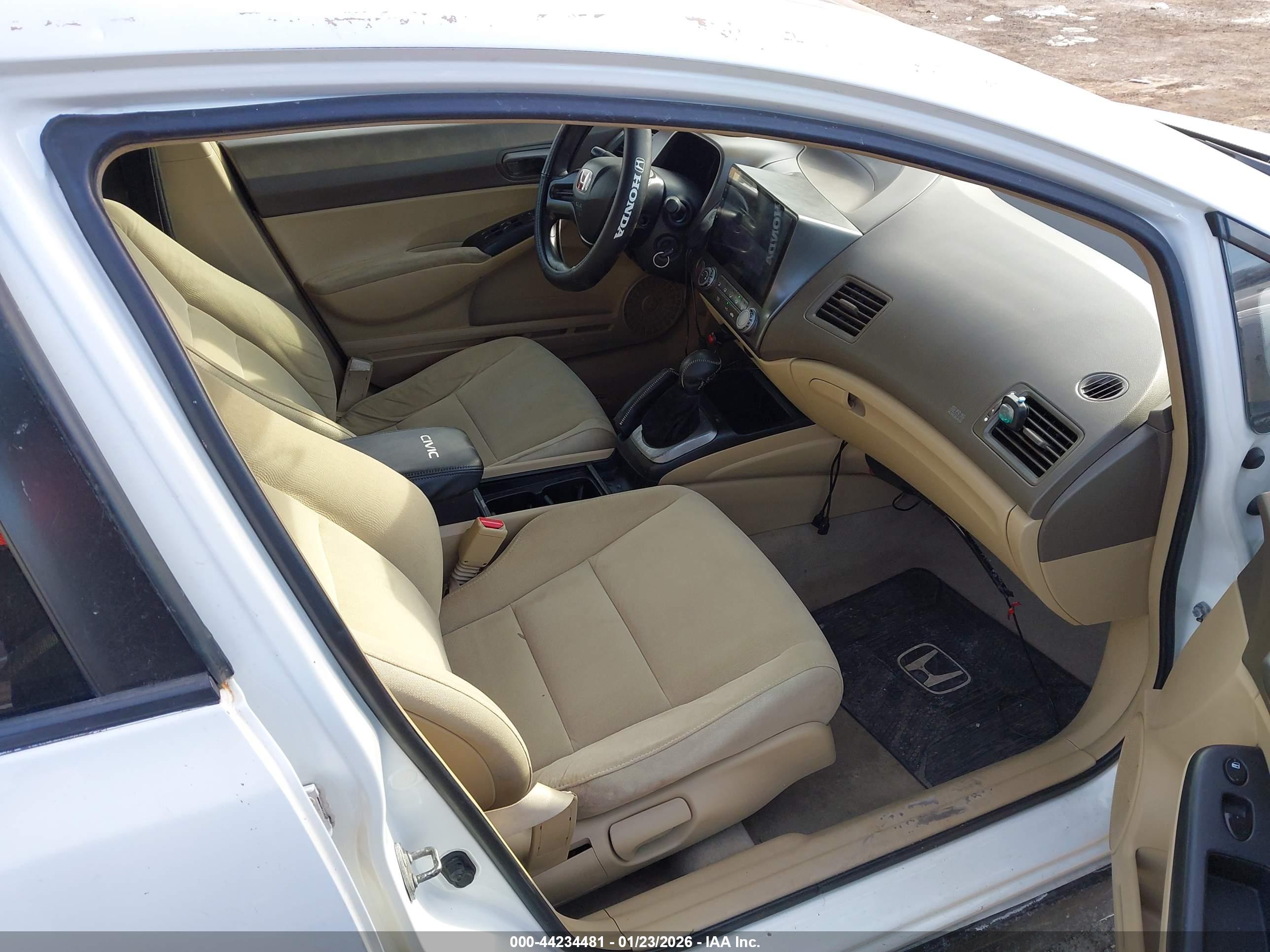 HONDA CIVIC image 5