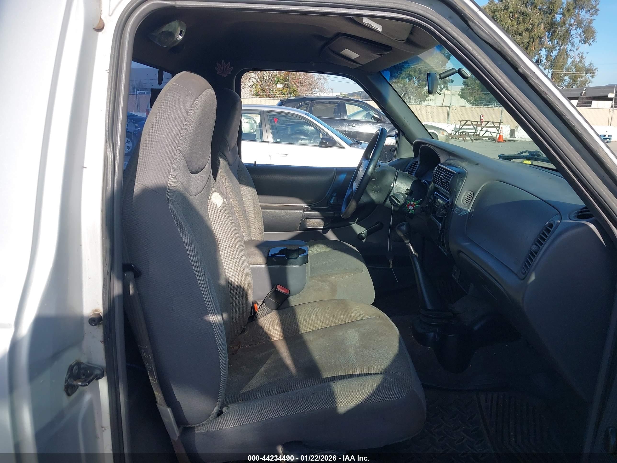 FORD RANGER image 5