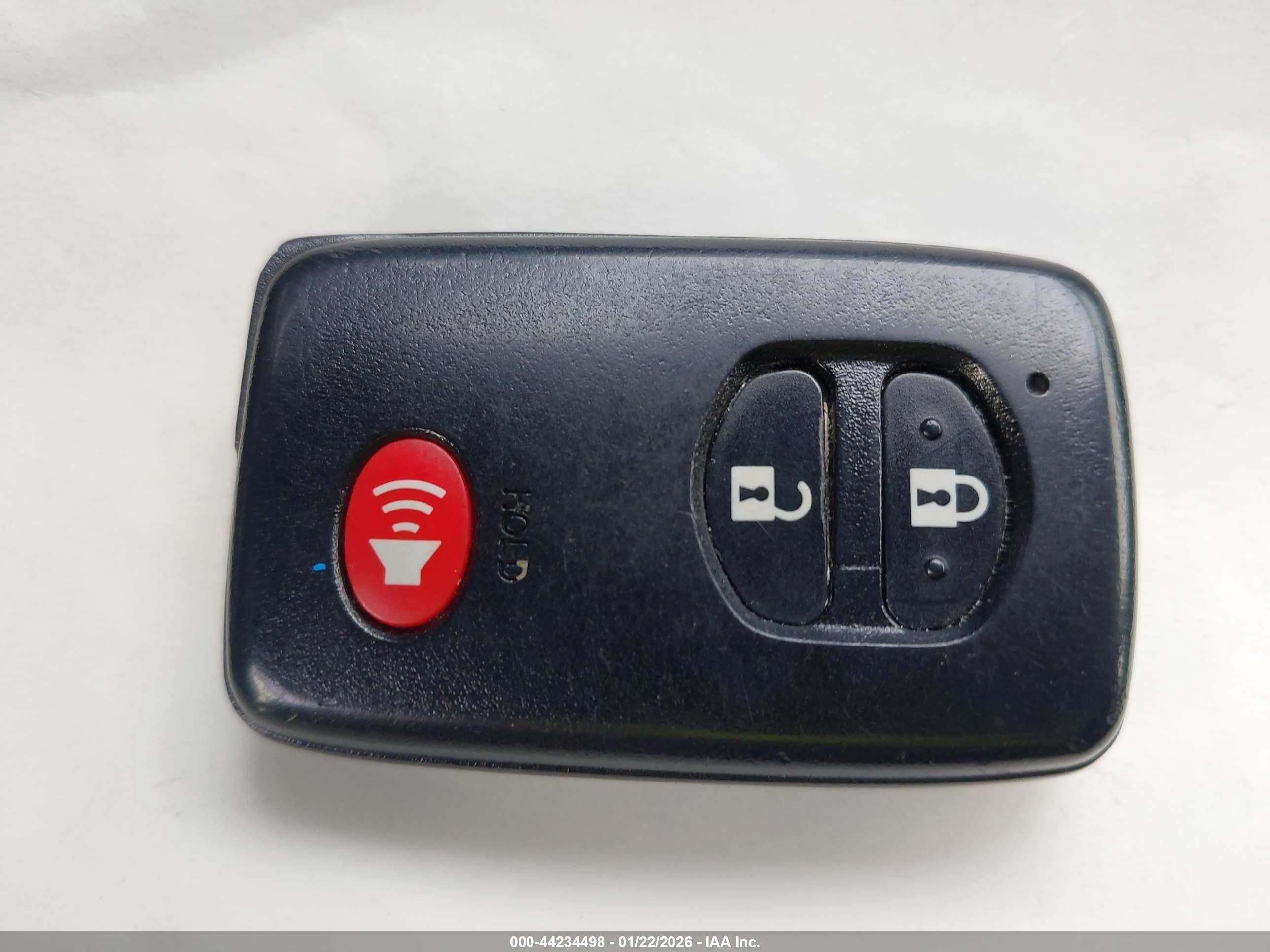 TOYOTA PRIUS image 11