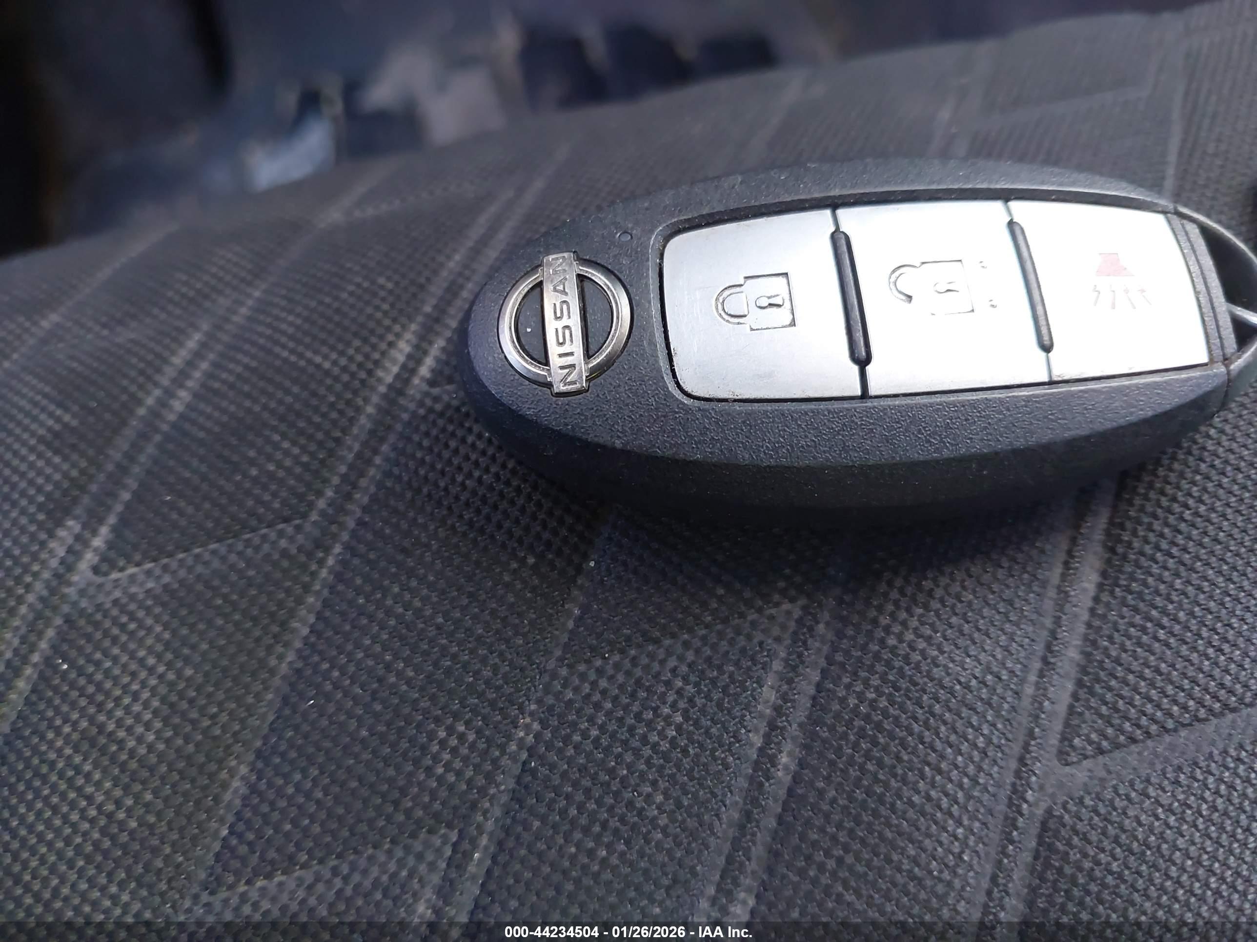 NISSAN KICKS image 11