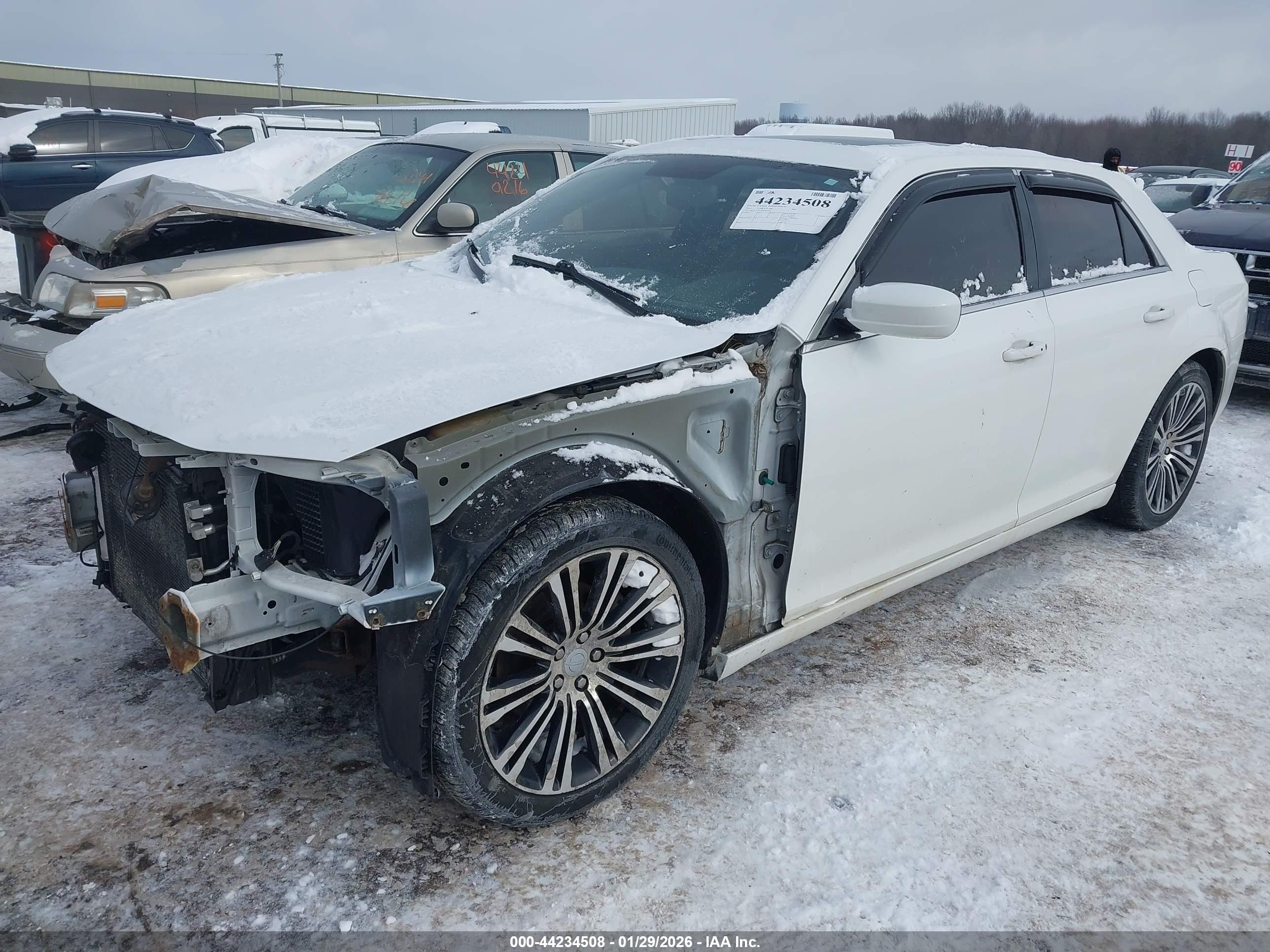 CHRYSLER 300 image 2