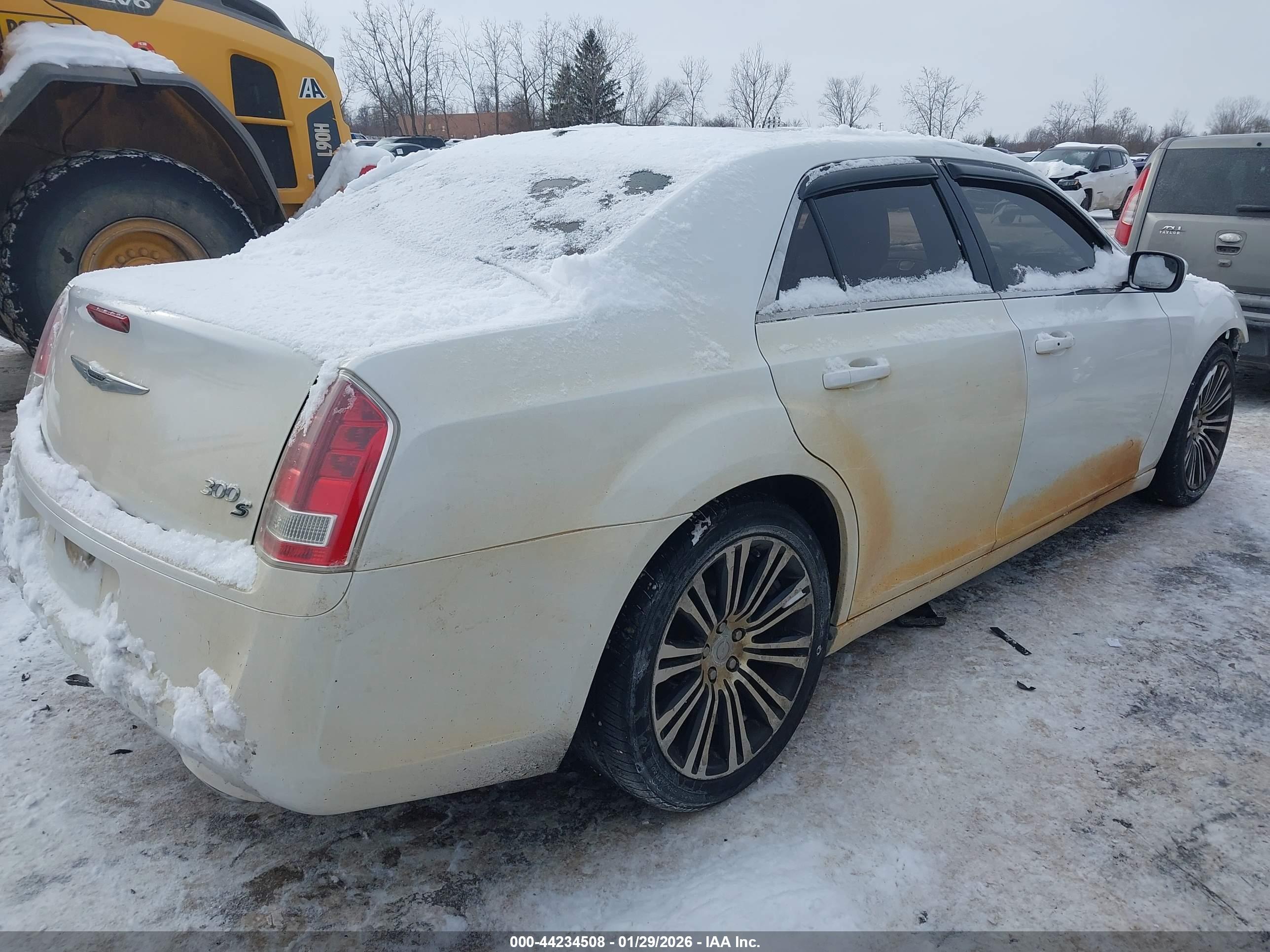 CHRYSLER 300 image 4