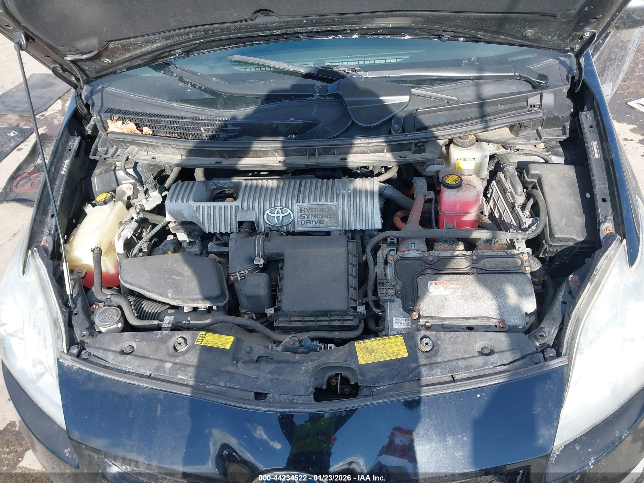 TOYOTA PRIUS image 10