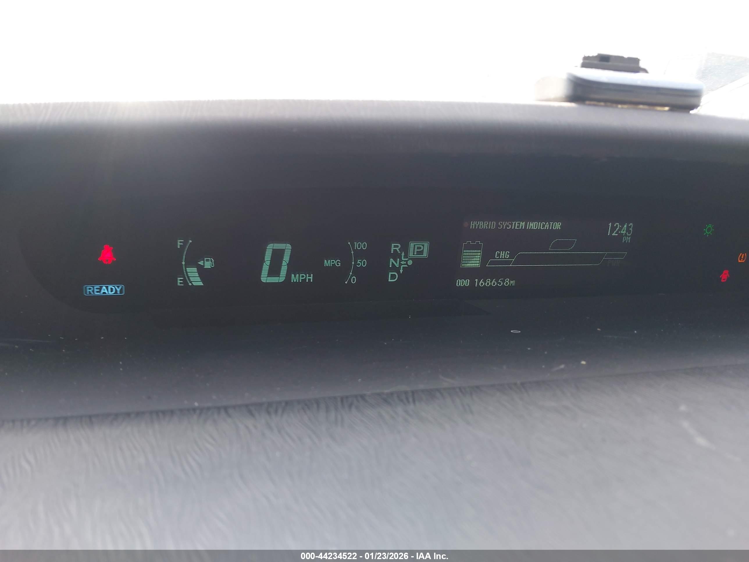 TOYOTA PRIUS image 7