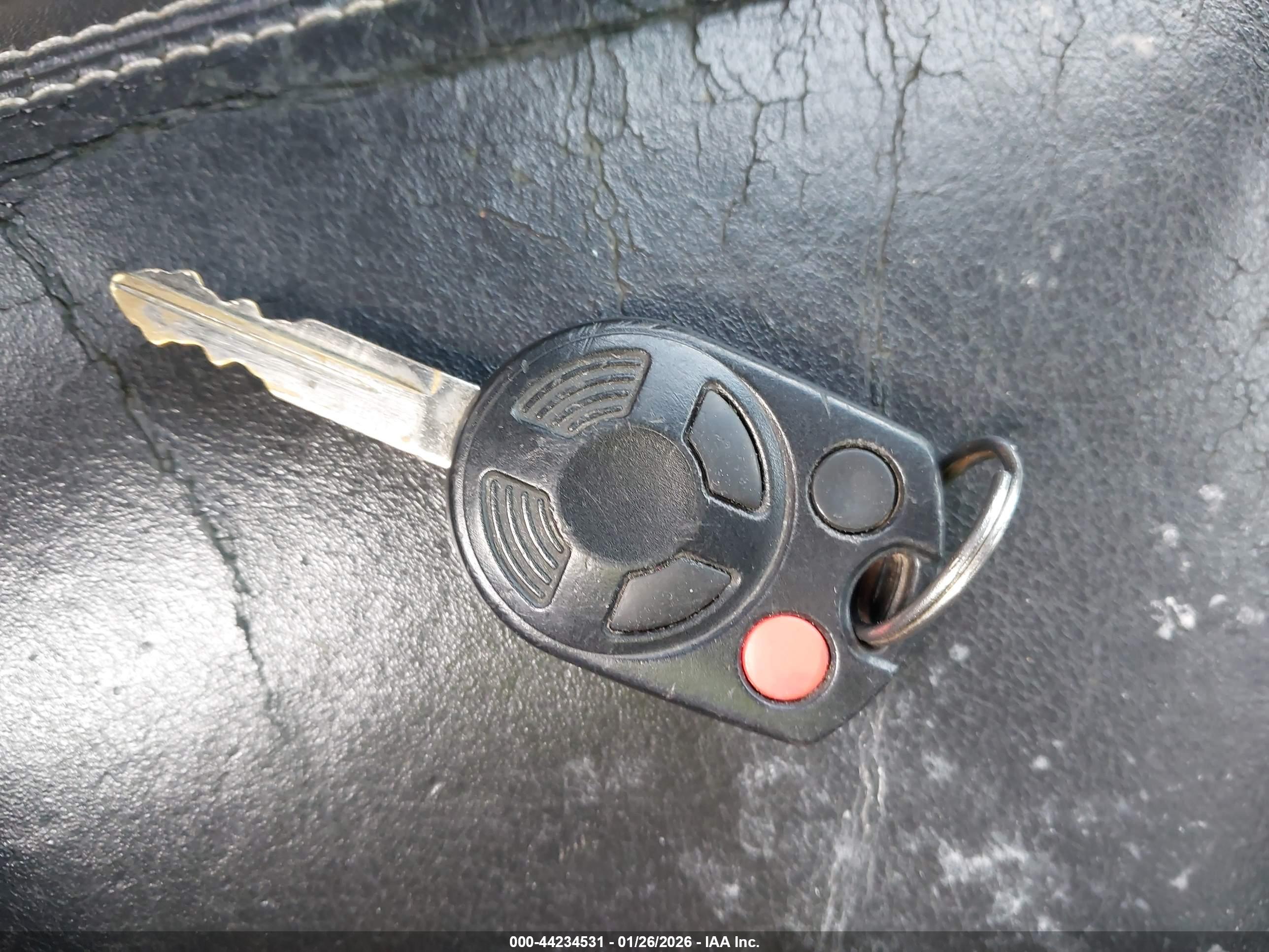 FORD FUSION image 11