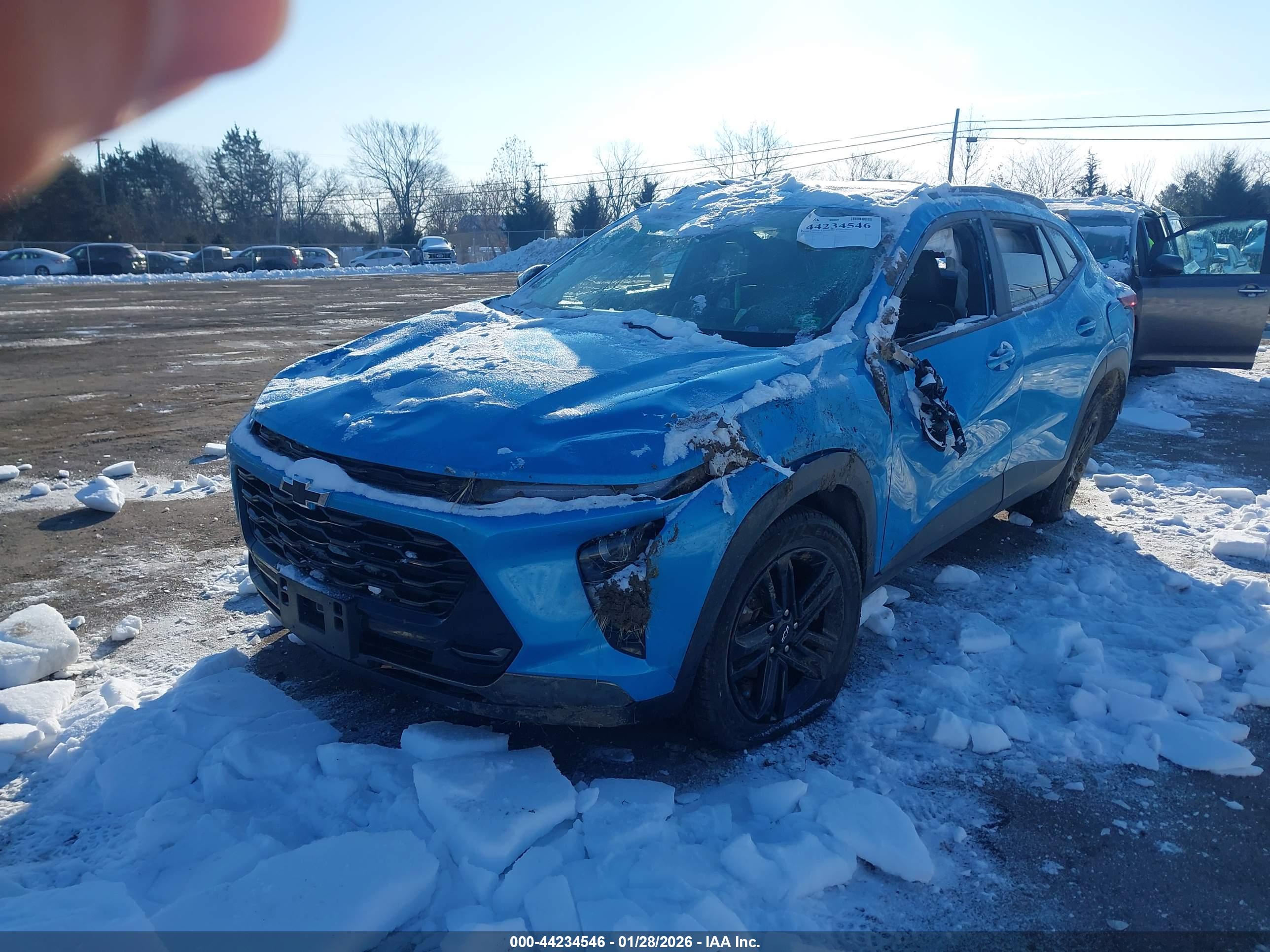 CHEVROLET TRAX image 2