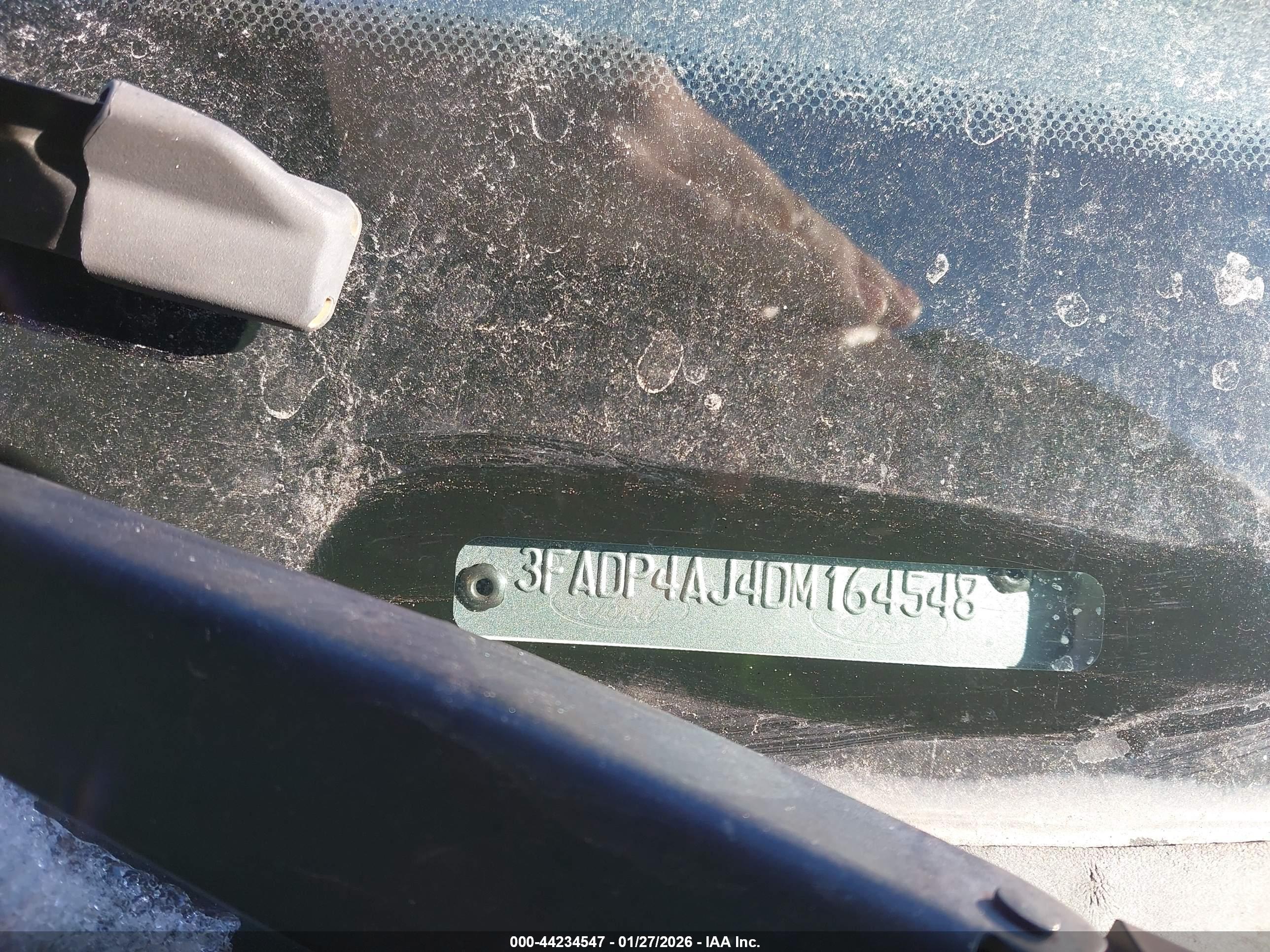 FORD FIESTA image 9