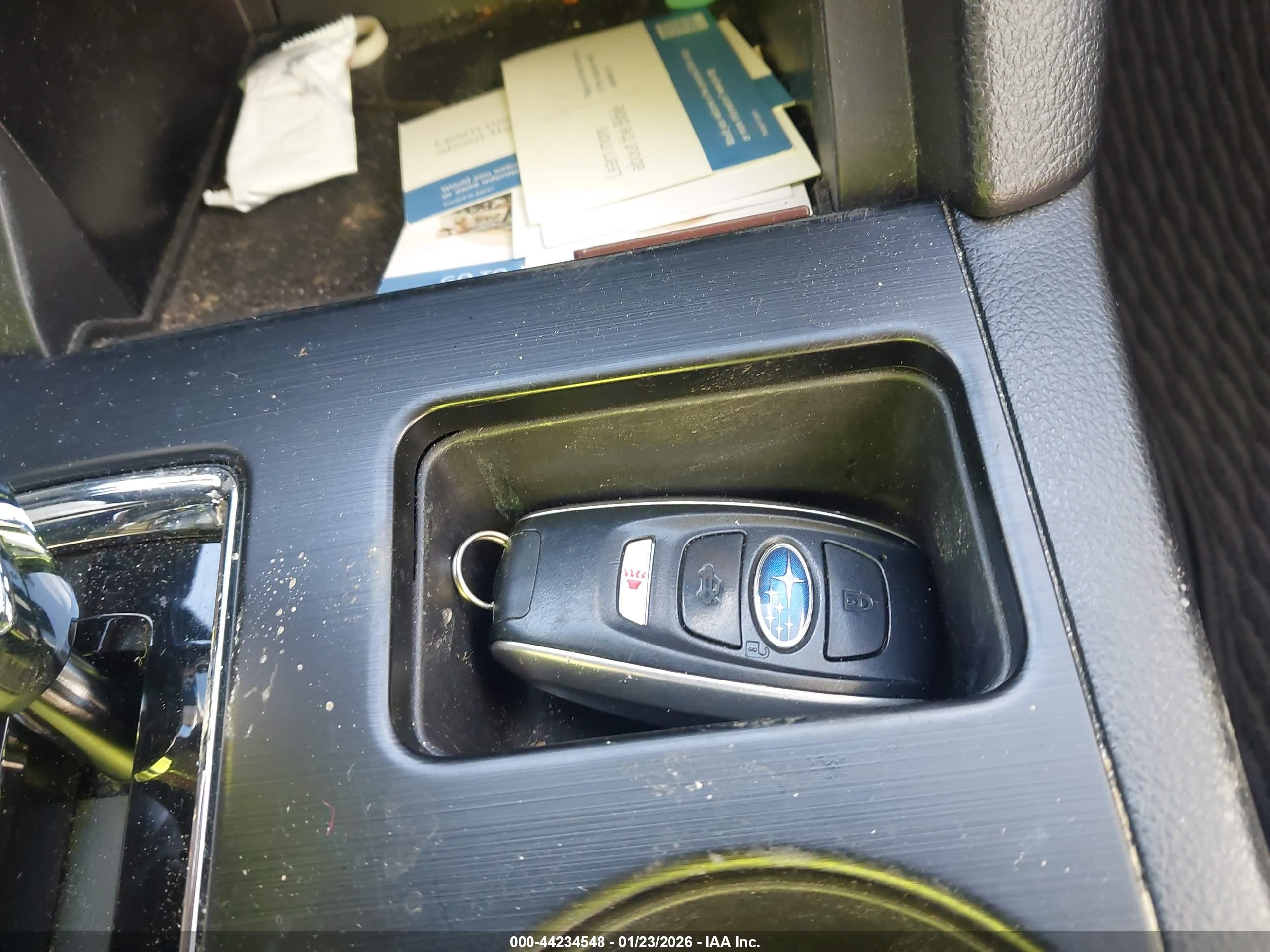 SUBARU OUTBACK image 11