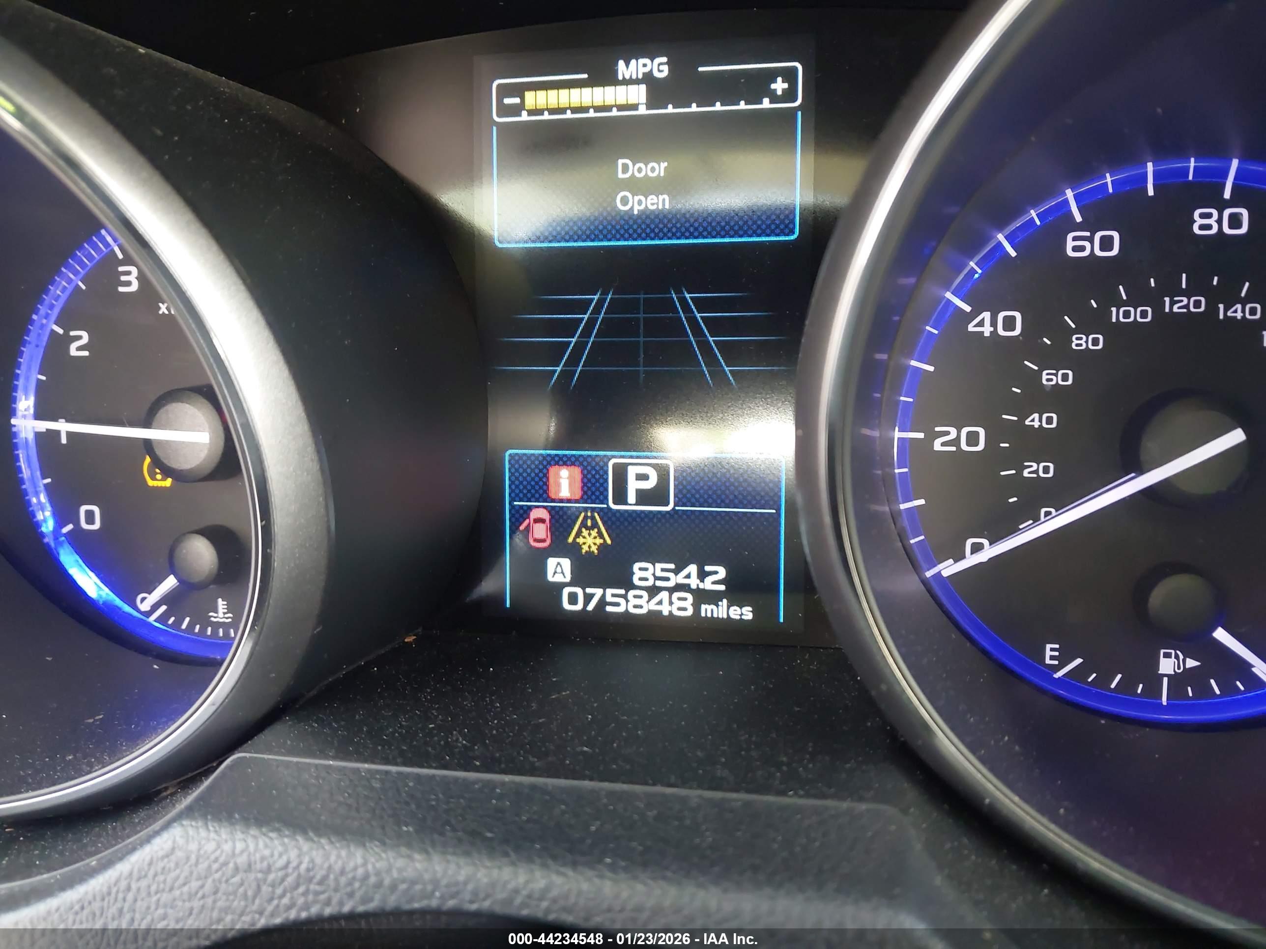 SUBARU OUTBACK image 7