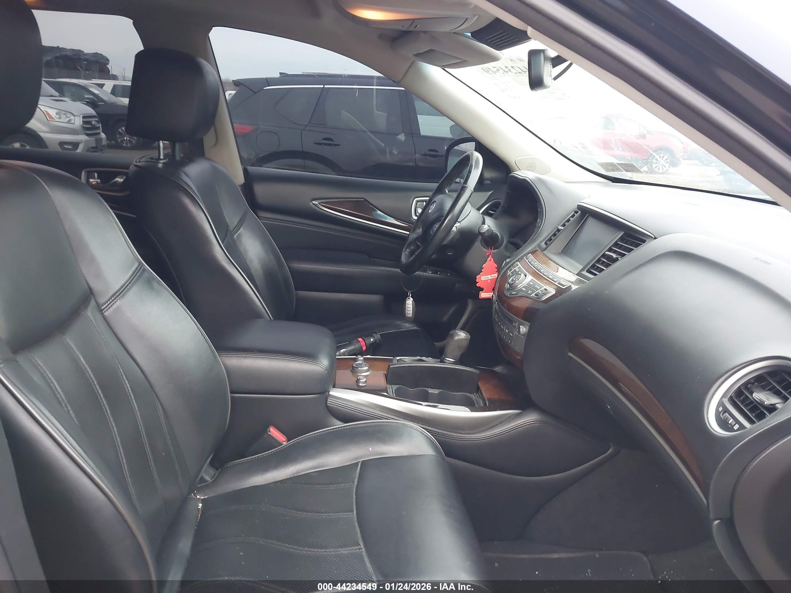 INFINITI QX60 image 5
