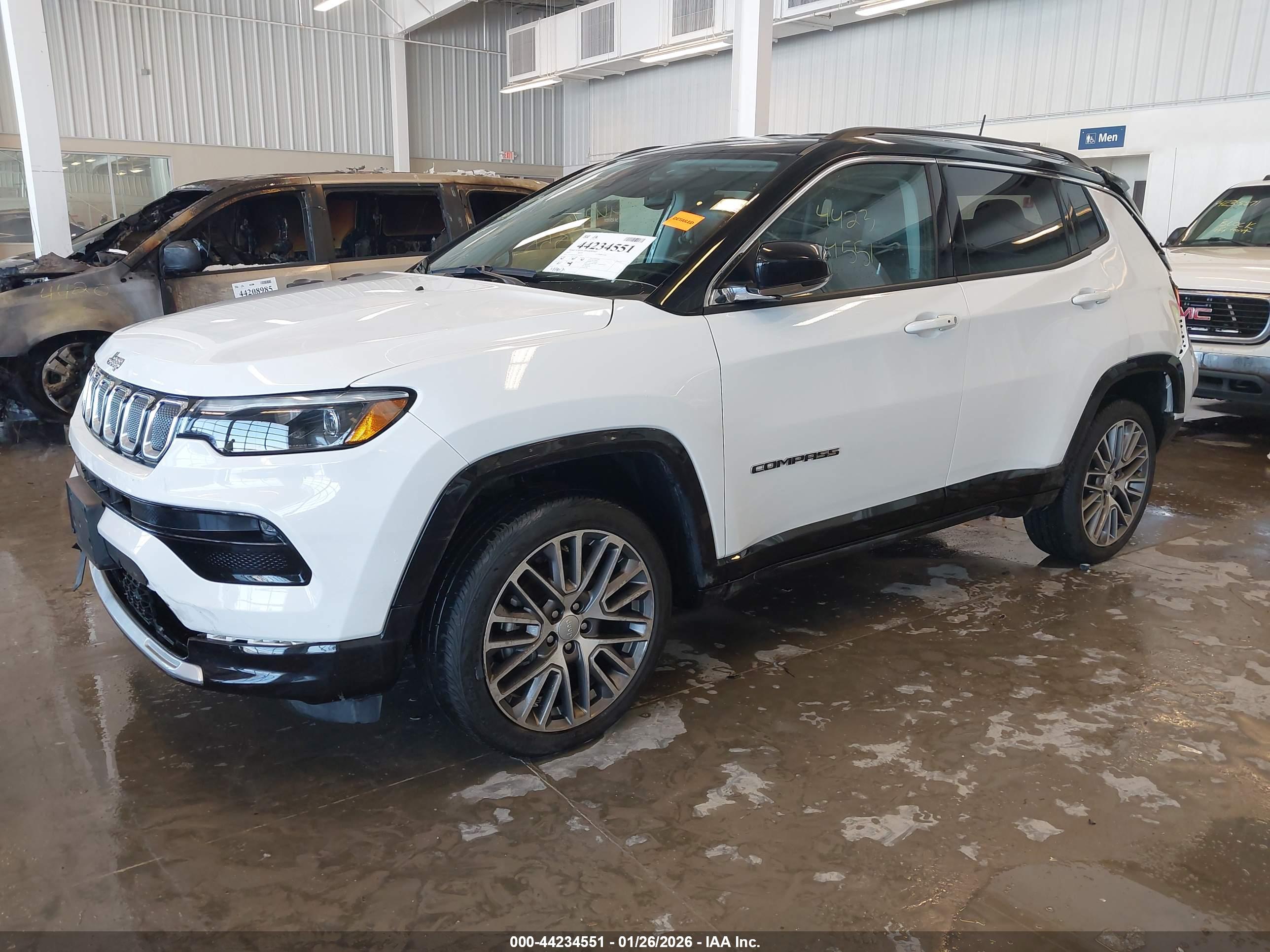 JEEP COMPASS image 2